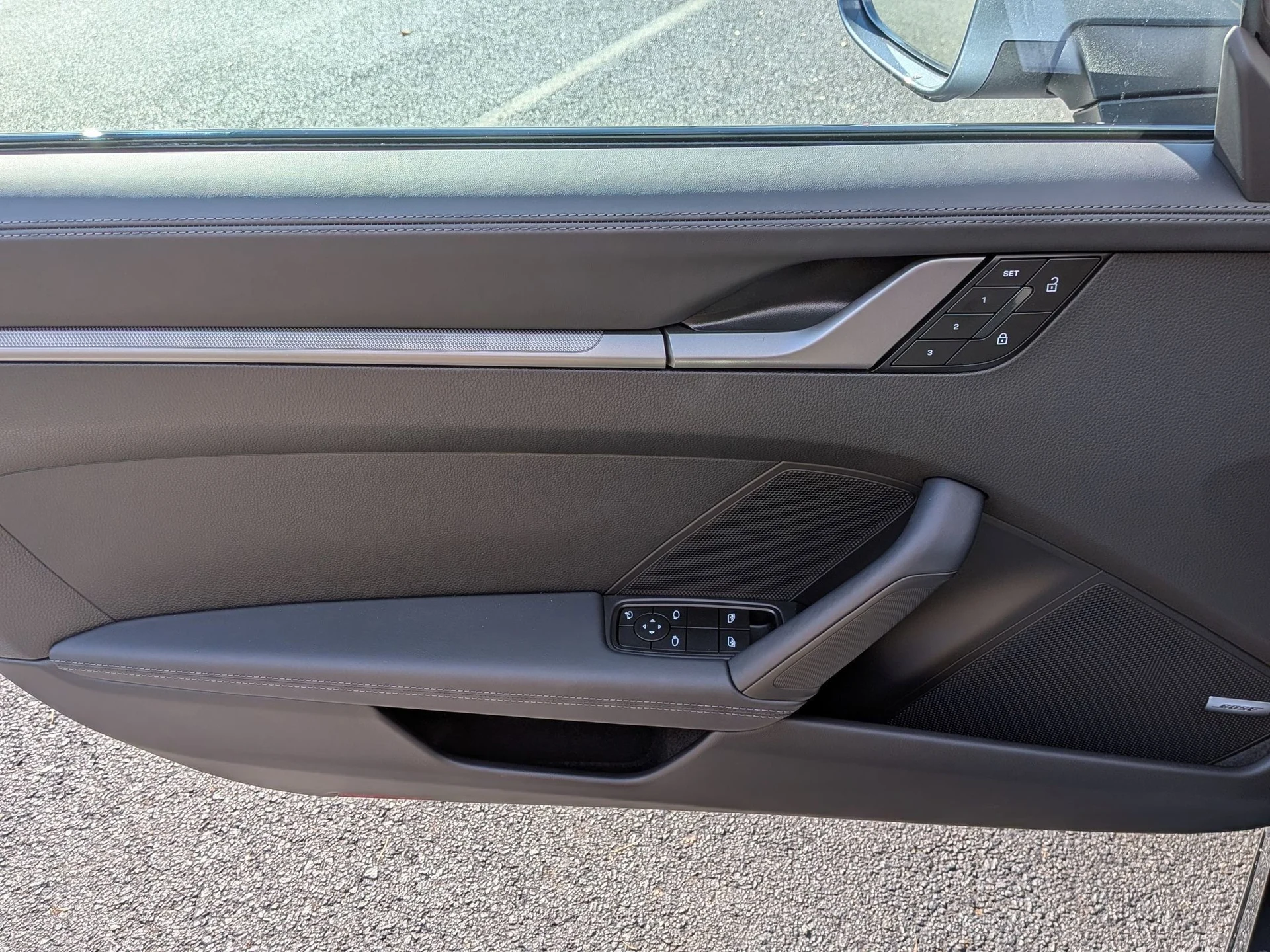 mph020_1219651128_c84ce8d2f6744efe91617f28a3f3f09cx_0ebedb34f9