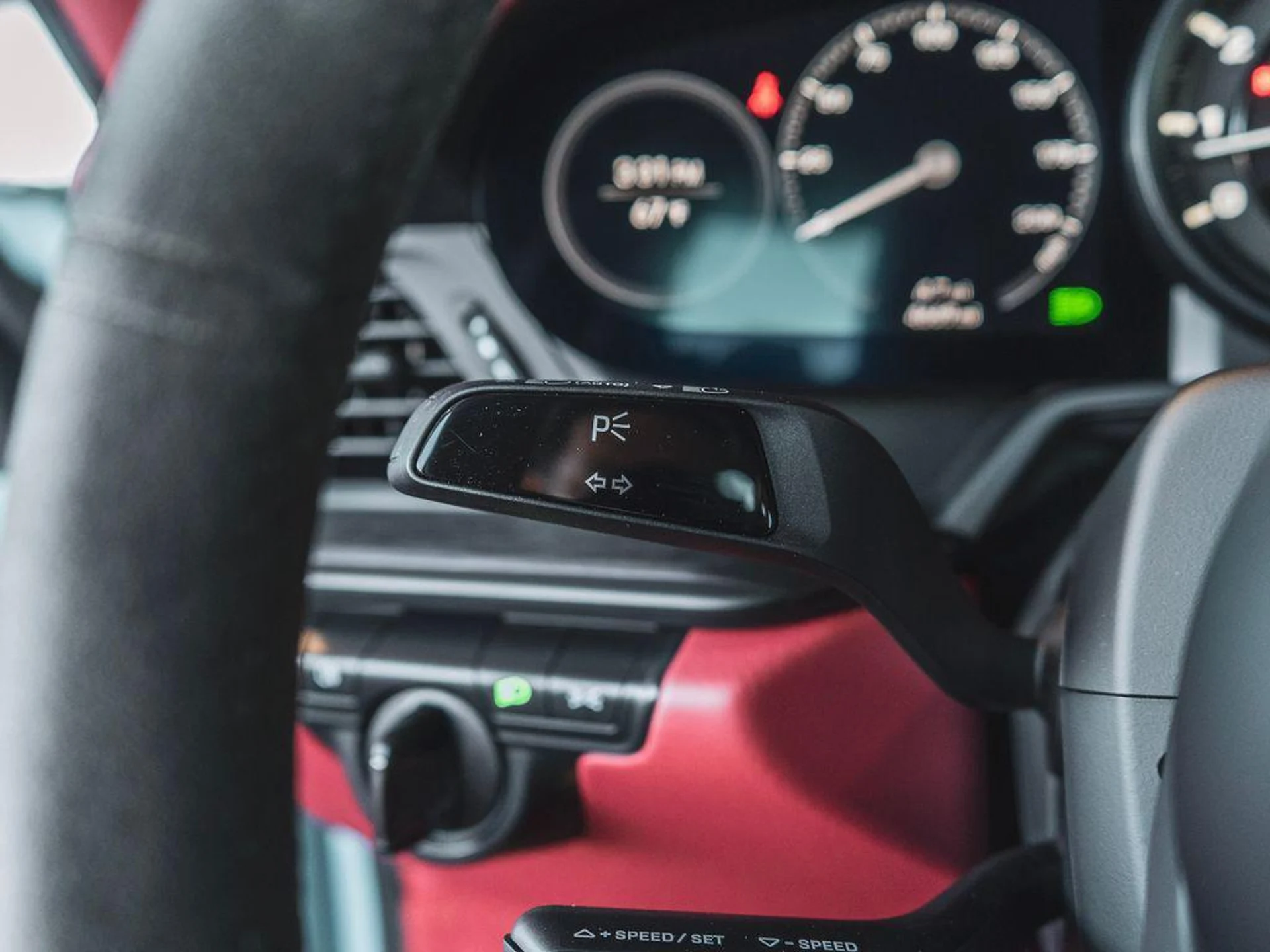 mph020_1220312070_FD_Cdvd_Yvui_Mj0_PEUS_Cru_Hi1yzpc_f0eecb79ae