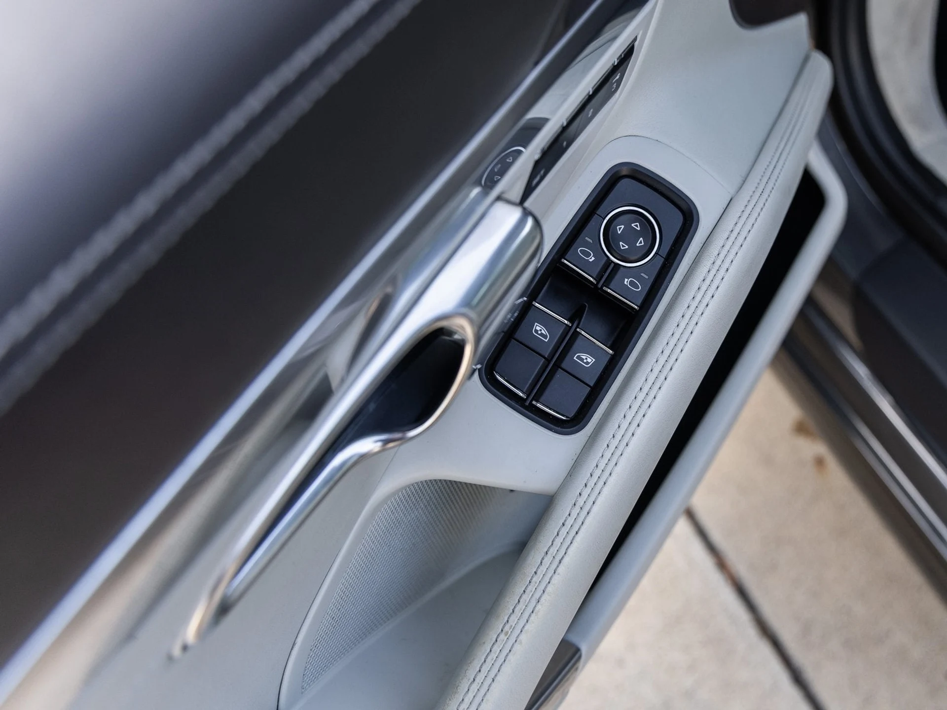 mph020_1224470262_21_723e90cbc9