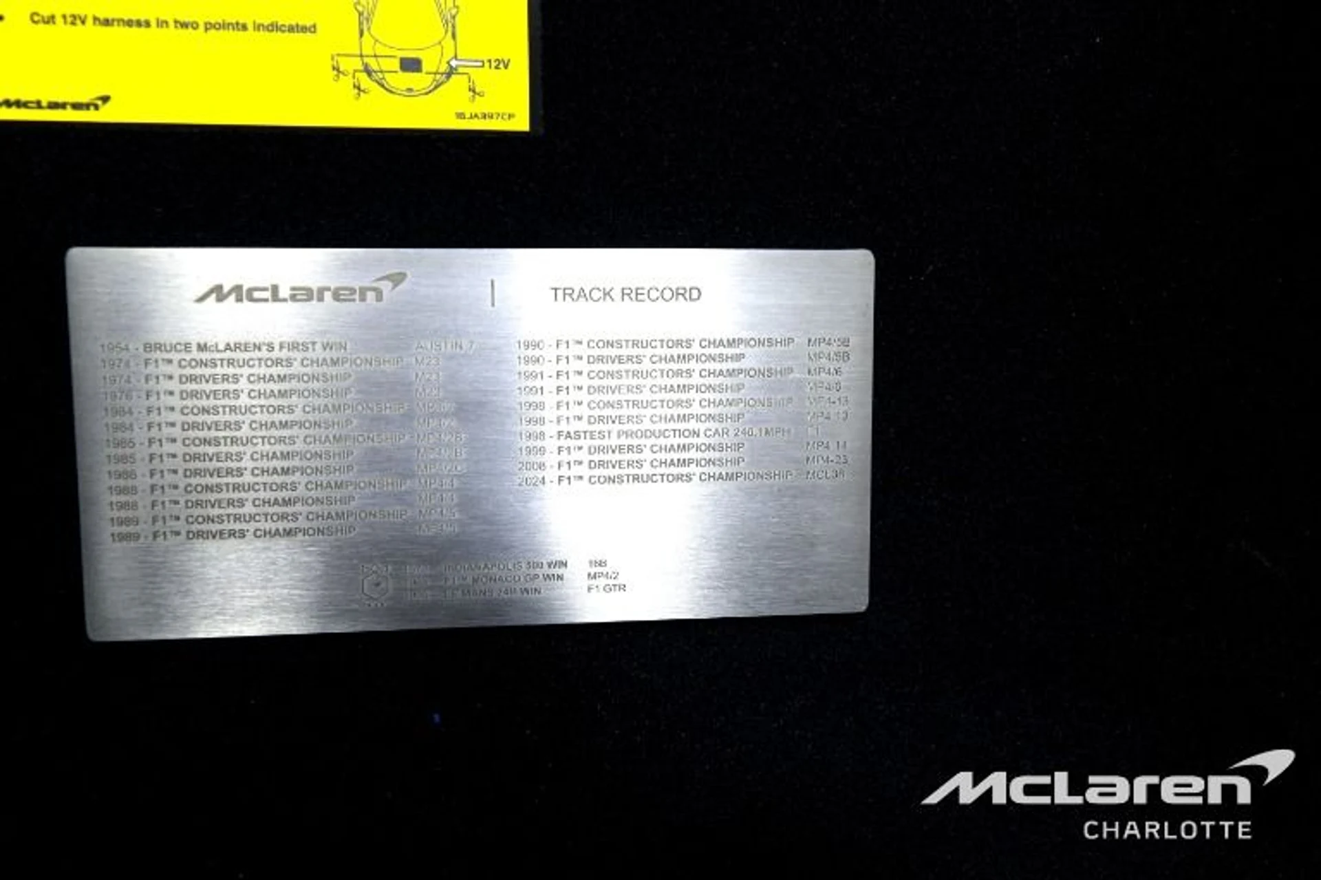 mph020_1226676272_New_2026_Mc_Laren_Artura_Spider_2198a75fc0