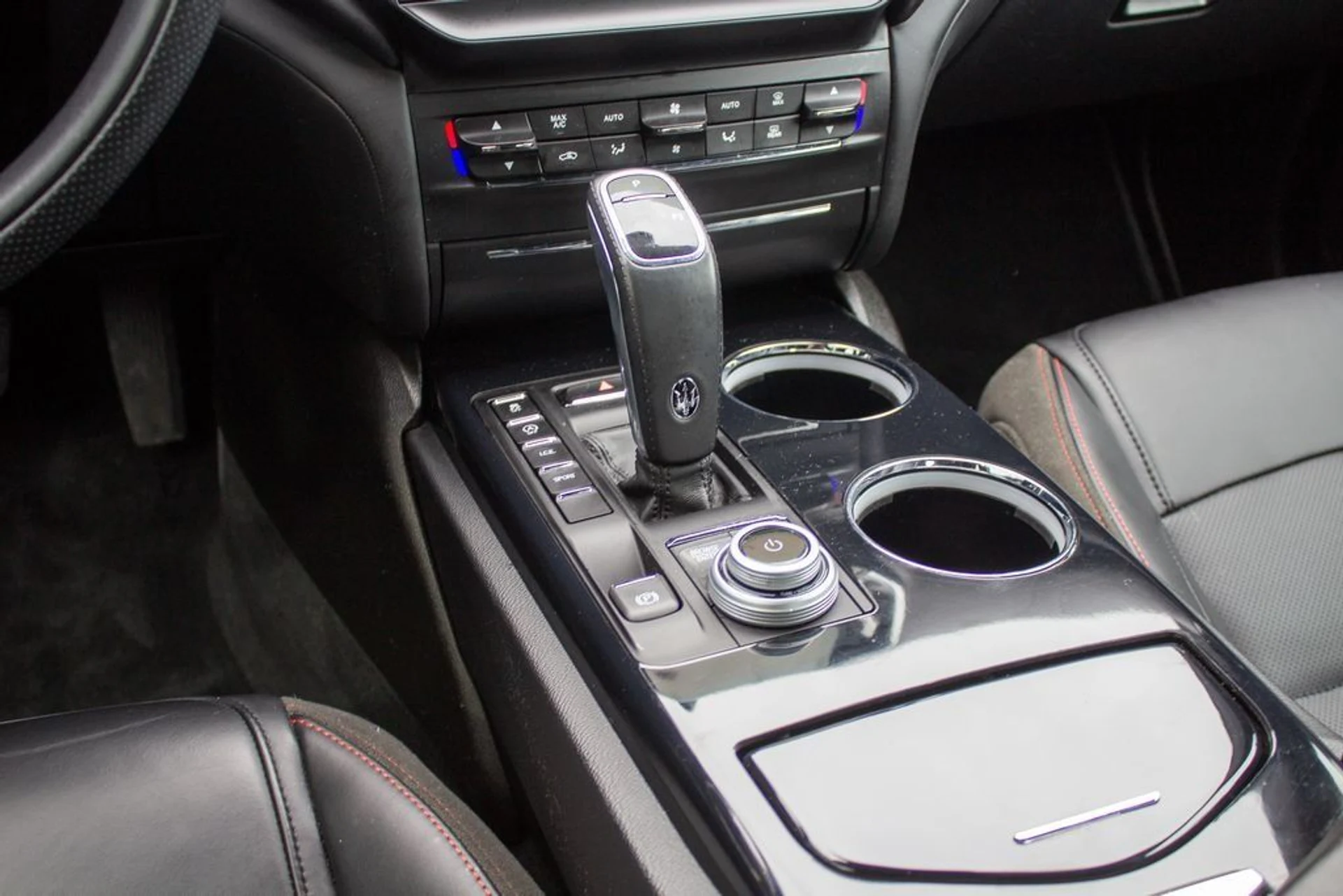 mph020_1231261097_0085f7317dfe6e2b50150d18ae9ae021_903bfe1dc3