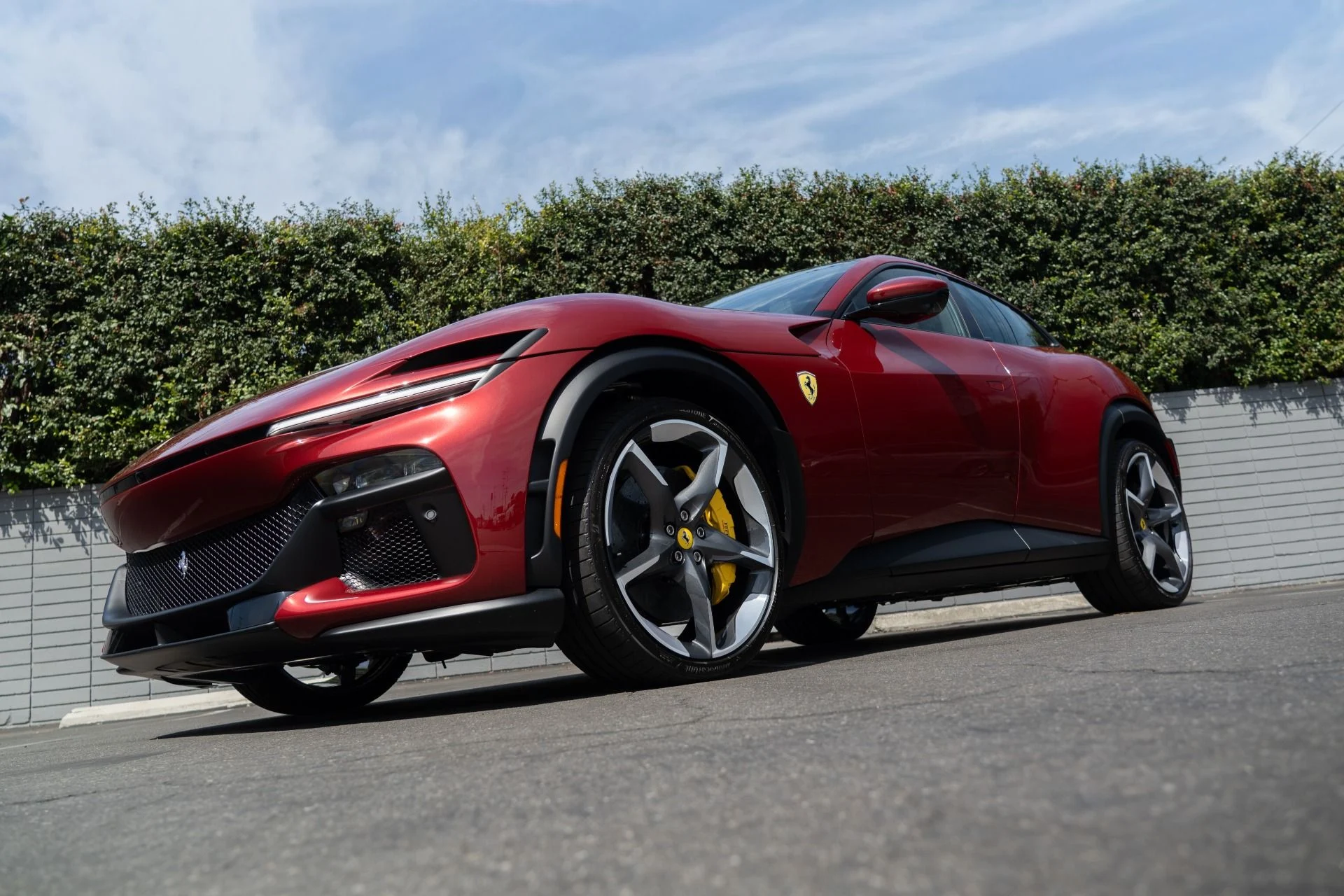 mph020_1235153629_Used_2024_Ferrari_Purosangue_1755810052_e773735fc0