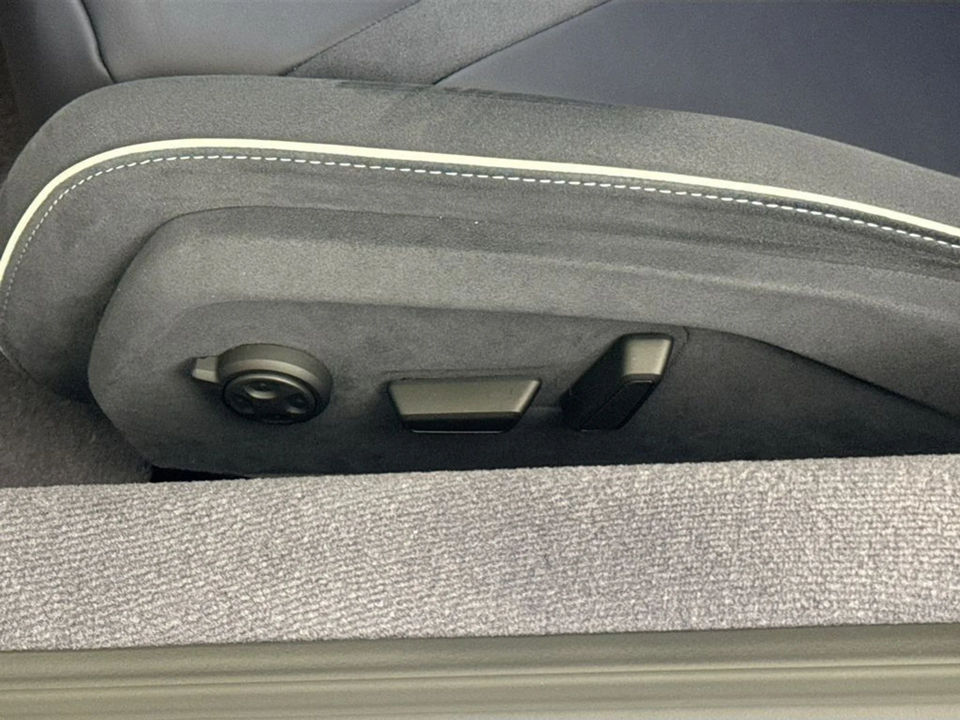 mph020_1237773876_3a4f0fef13cf4580201cc72dd23a3da0_f2b6b6e369