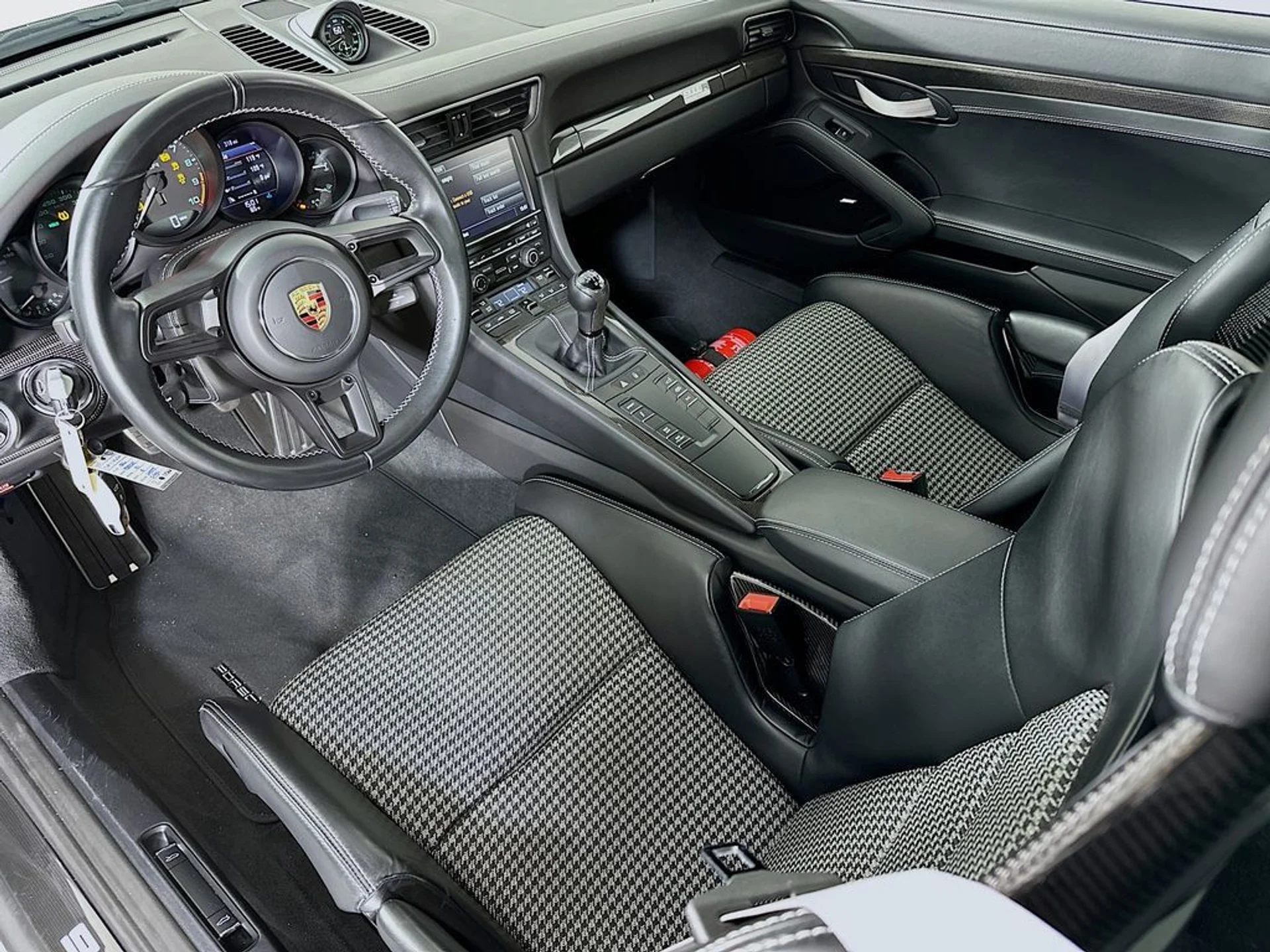 mph020_1242026574_f0a78adfbab1ef147a1233f0b2d63e20x_5c5f5e6550