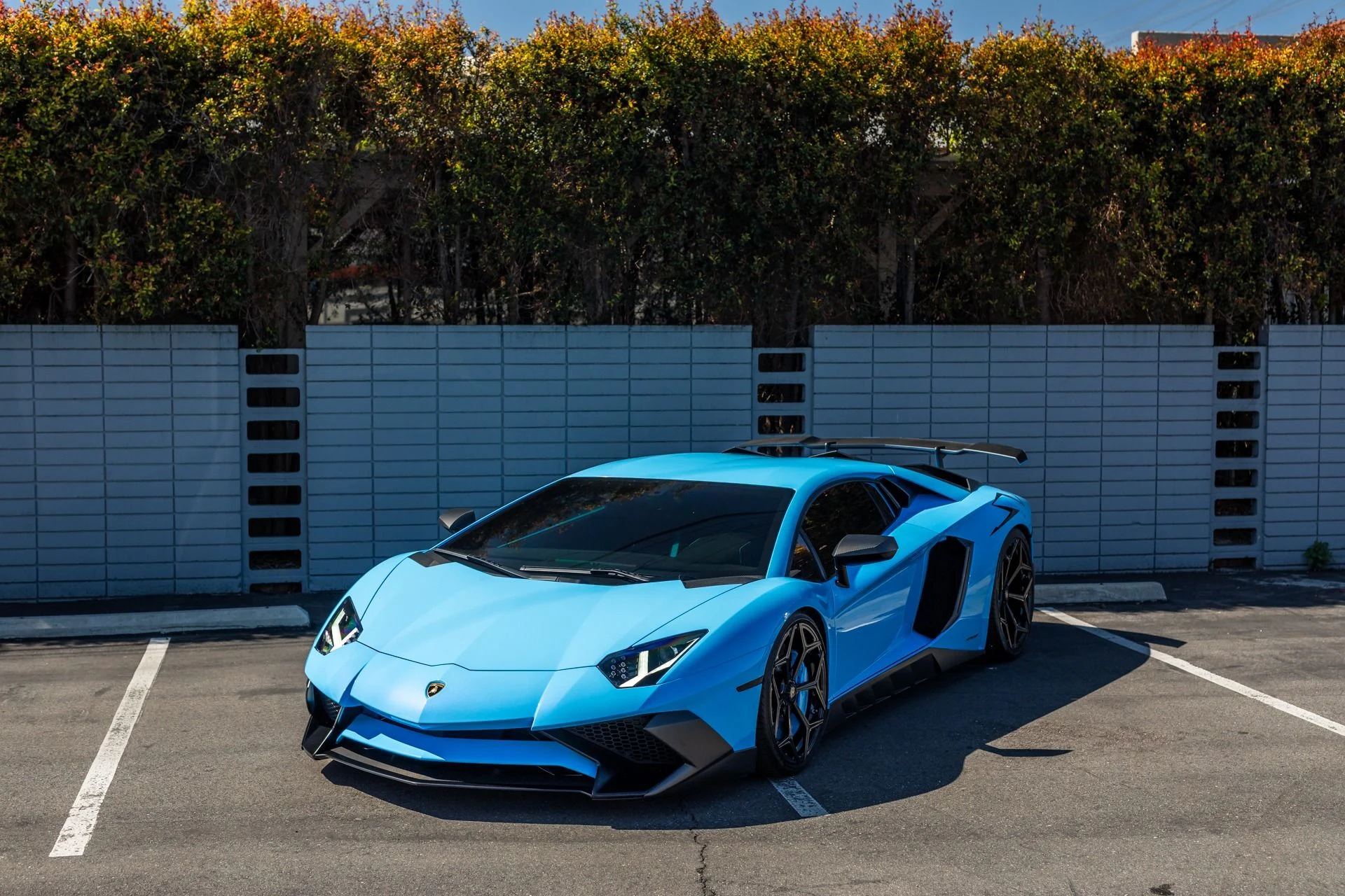 mph020_1245065121_Used_2016_Lamborghini_Aventador_LP_750_4_SV_1741396968_5c050d1b8e