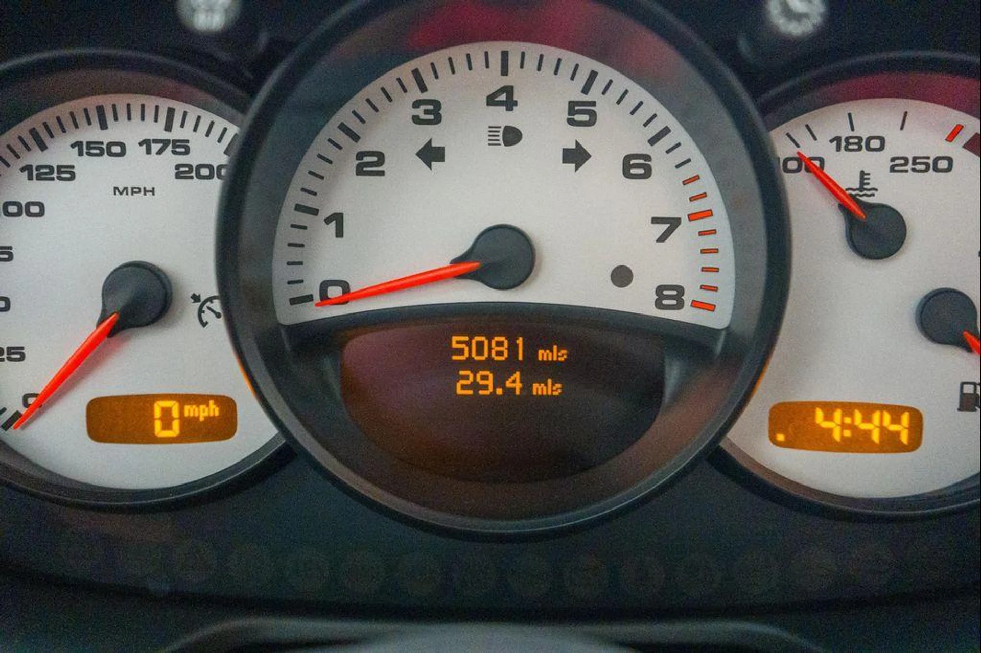 mph020_1245515634_2_W_Ib_U_Ykf30_I_Zd9_TY_03n_Wq_O4t6n4_3a7e32bb66