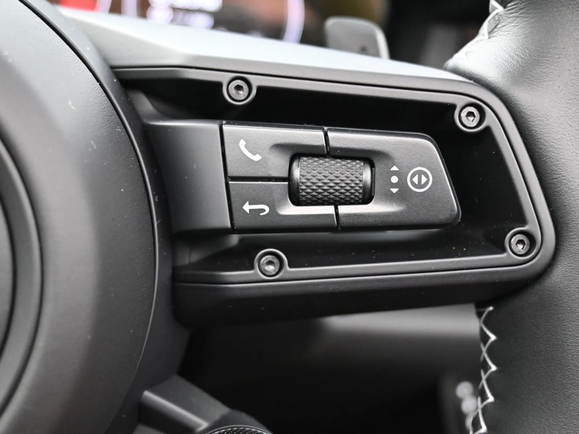 mph020_1248749672_739fdff8c8782355ab74bac179e67ad4_bf575fbcaa