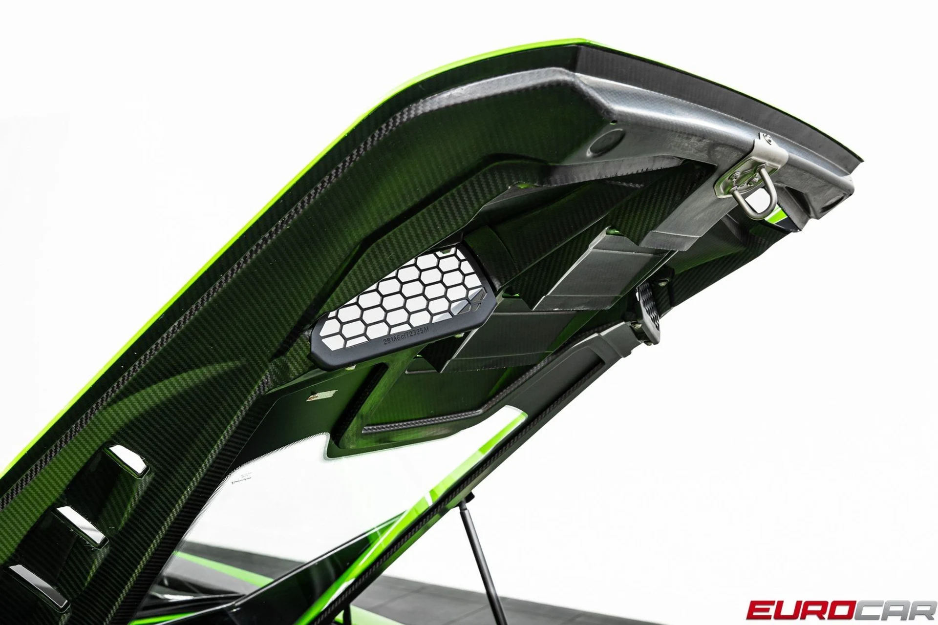 mph020_1251836300_image_21_96b6072417