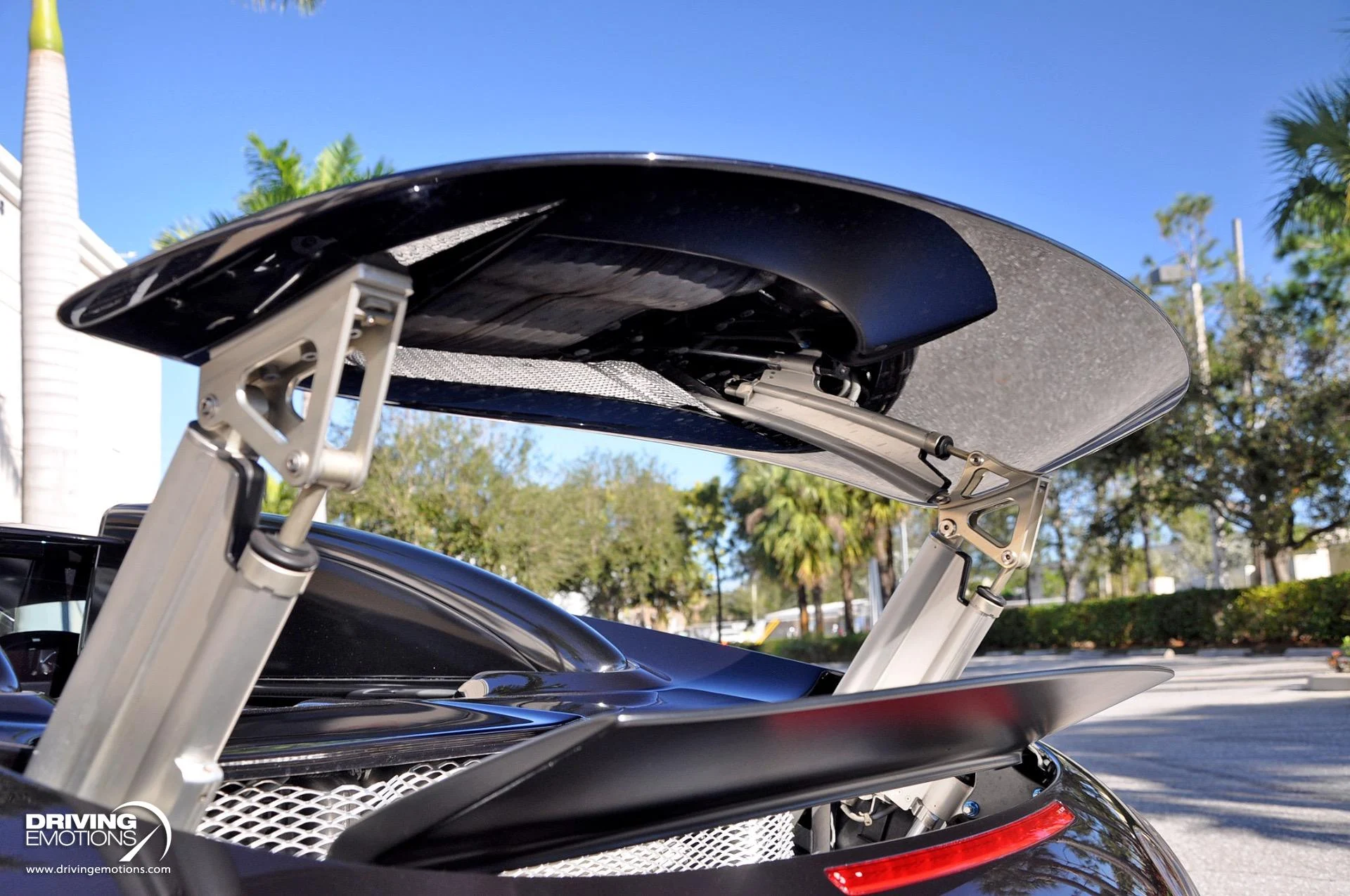 mph020_126209153_479_p21_l_efd598ae5d