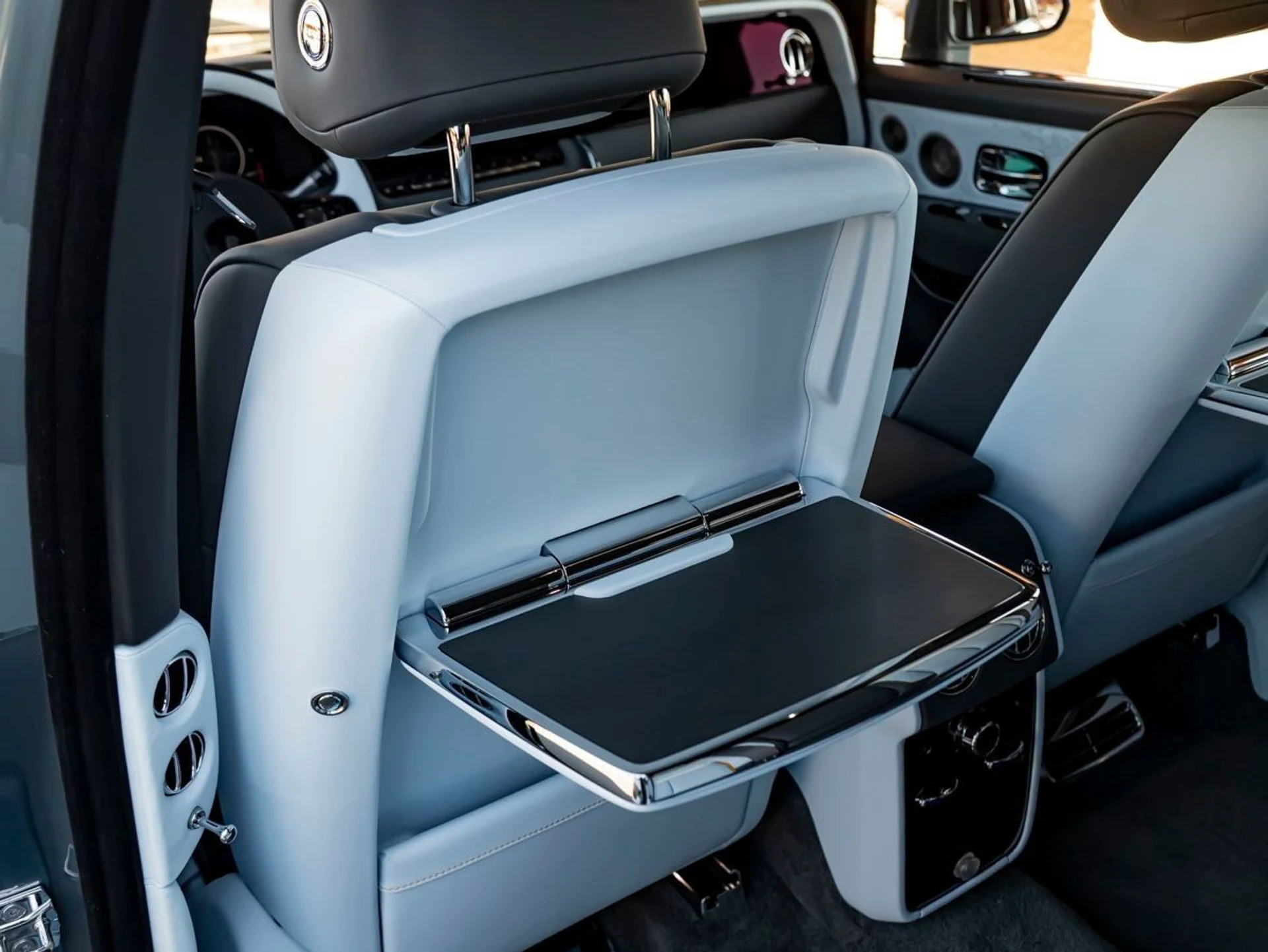 mph020_1262548531_21_fe206853ef