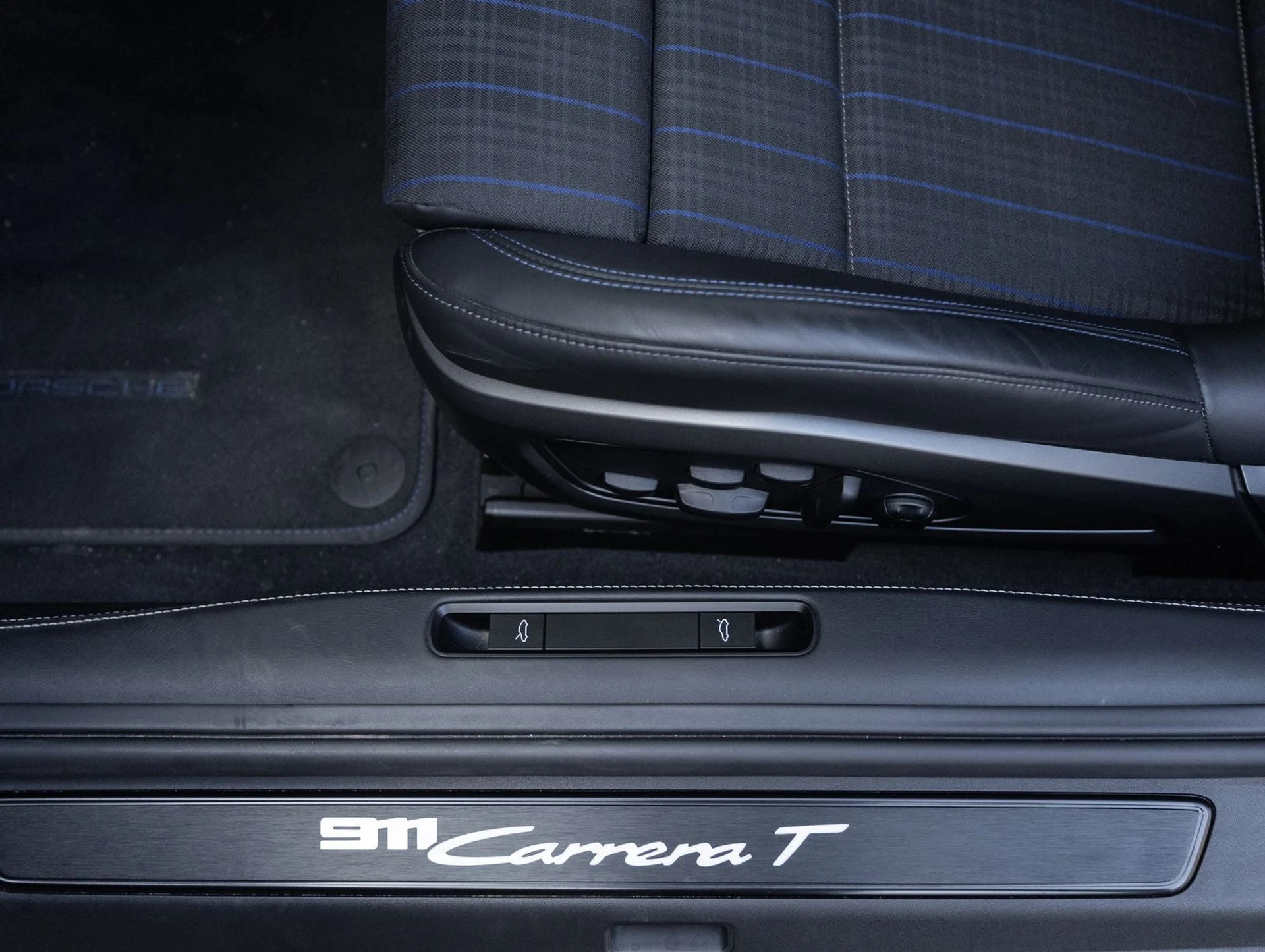 mph020_126723727_21_4e916be340