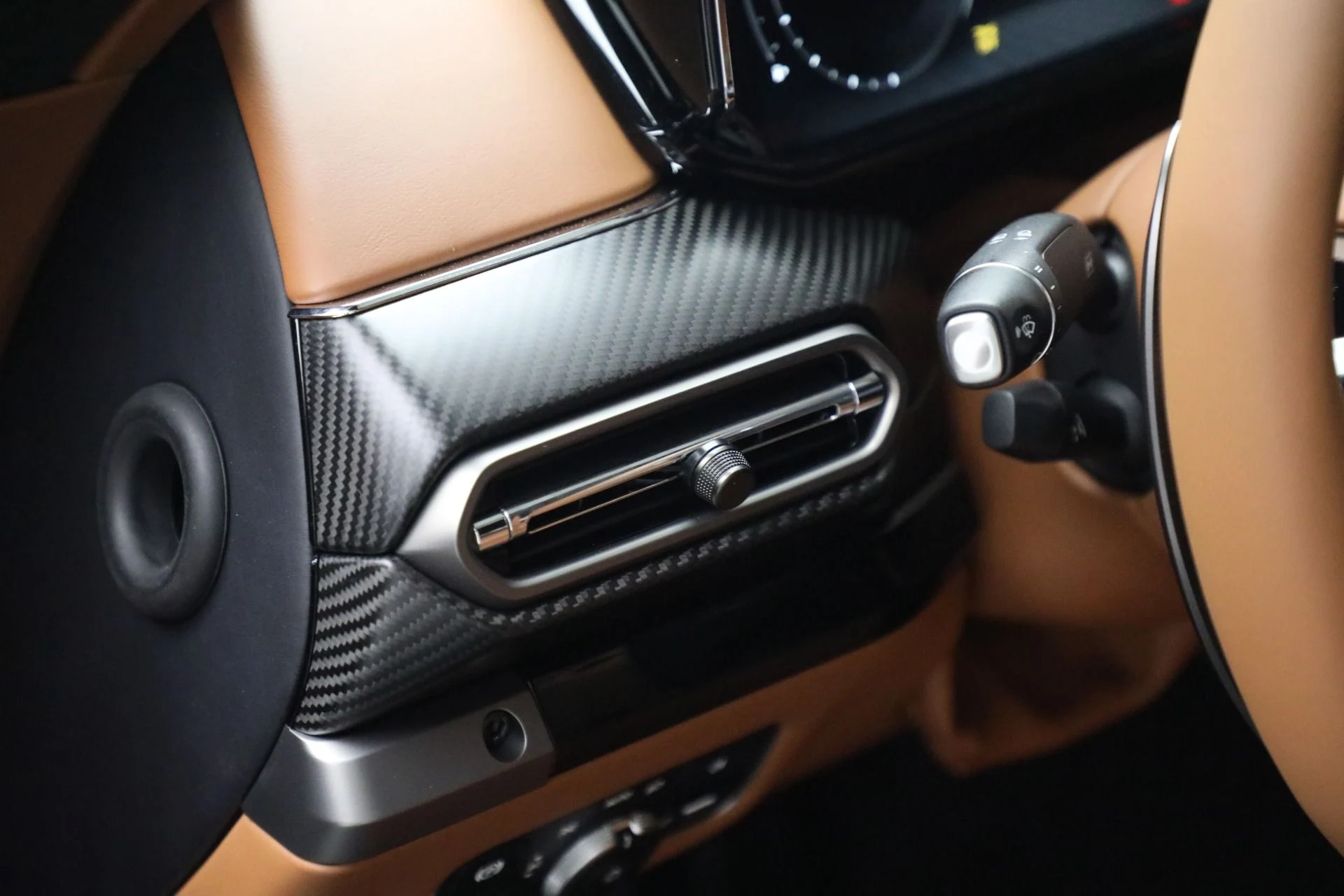 mph020_127052471_New_2026_Aston_Martin_Vantage_31d9e0f2a3