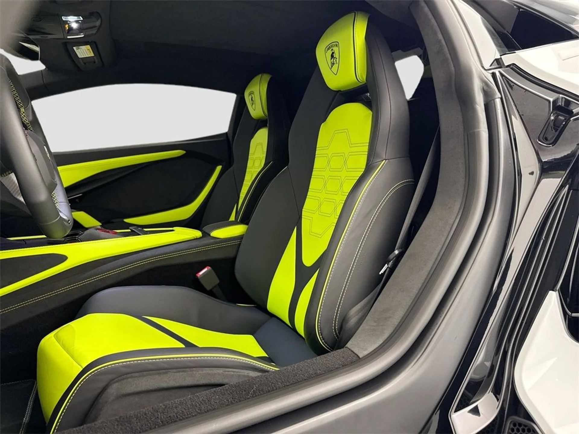 mph020_1275367871_4fddd7998ec040f9c7ad58d70204bfdd_4240f0d322