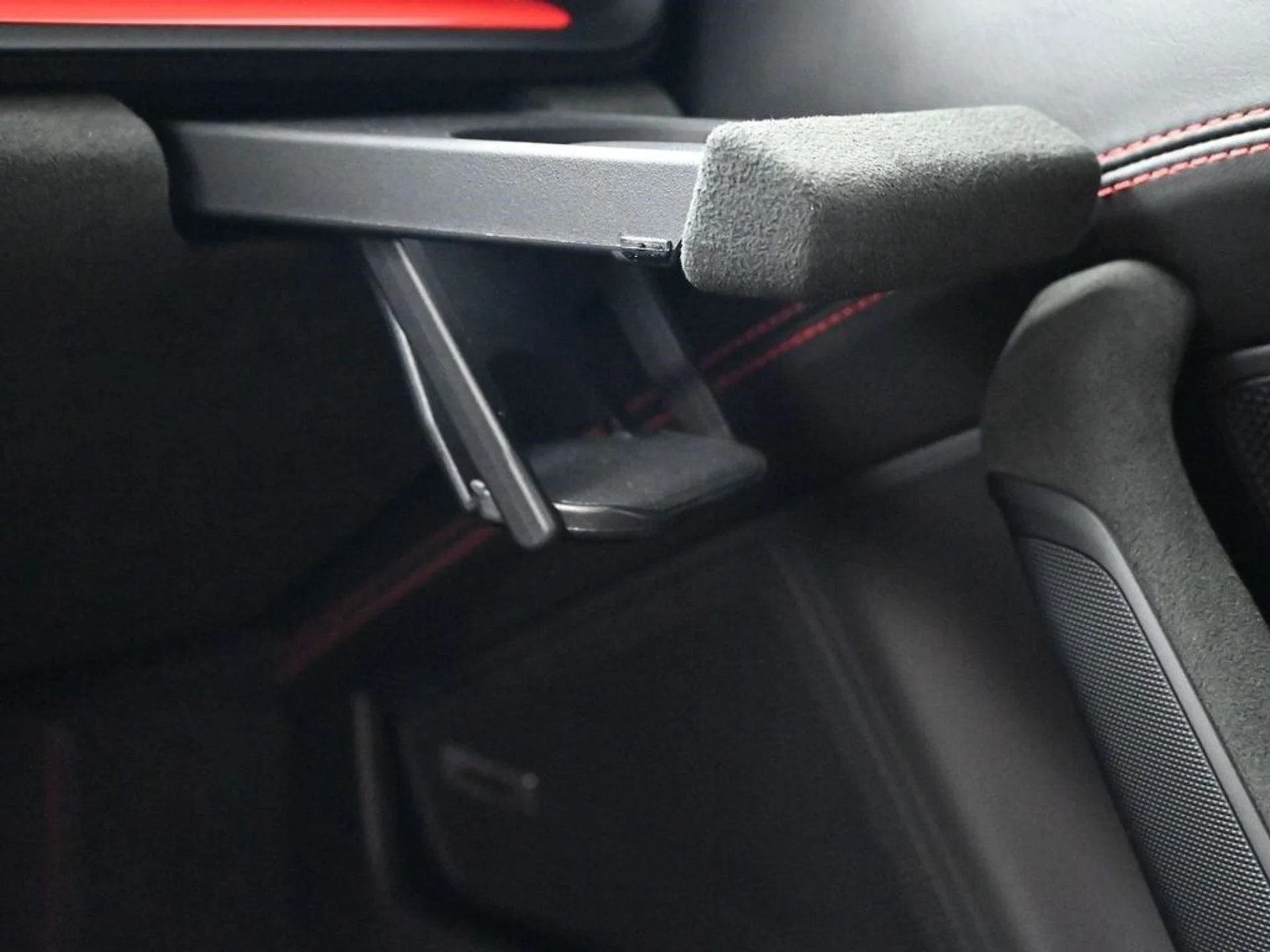 mph020_1281777565_fe02610ebad03c064a2ca22e225a6a5cx_5d0079f2a3