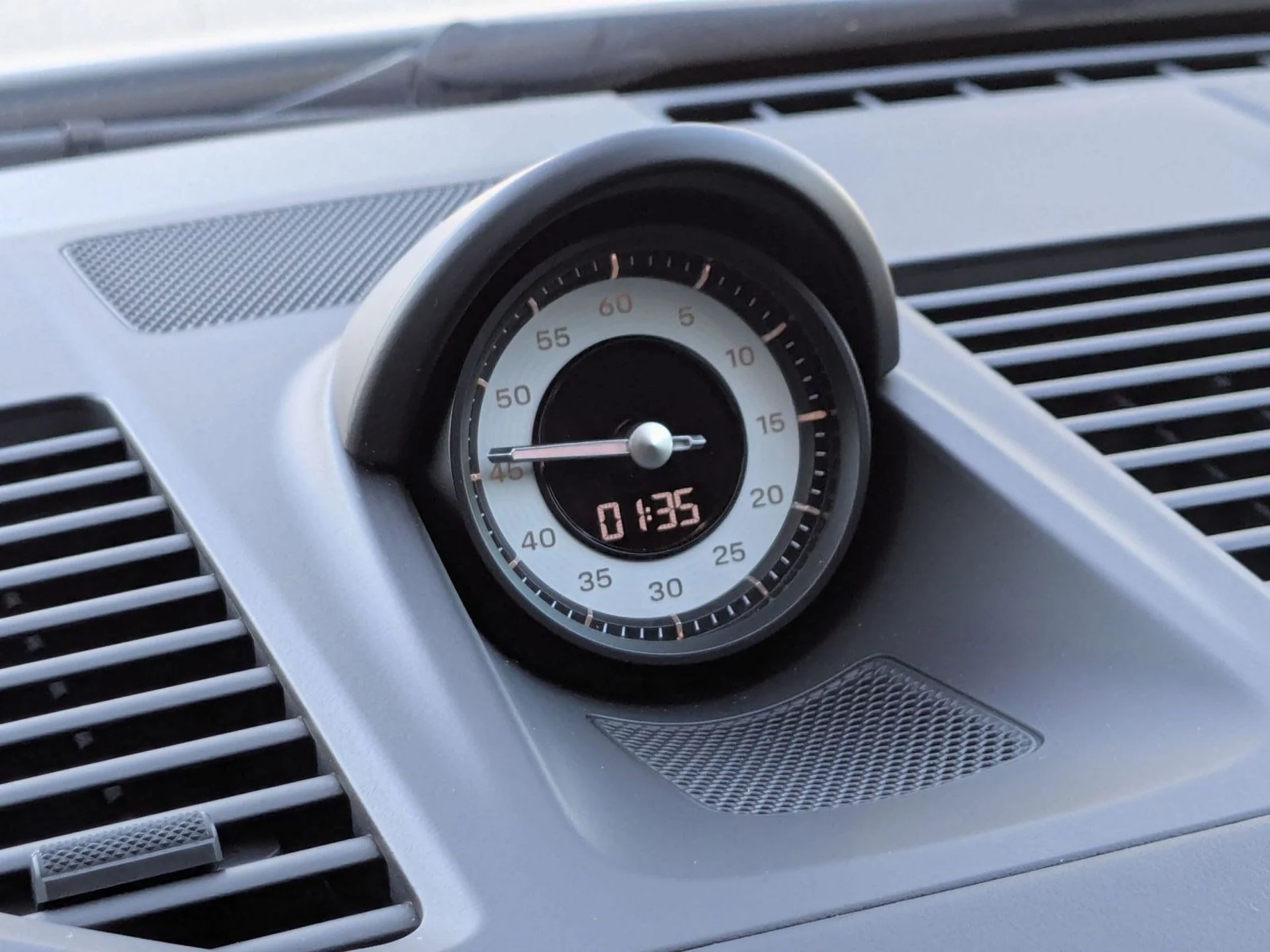 mph020_1291420489_7b7197831ee4ec4b543c2dd13ef92d5fx_cf1a79b791