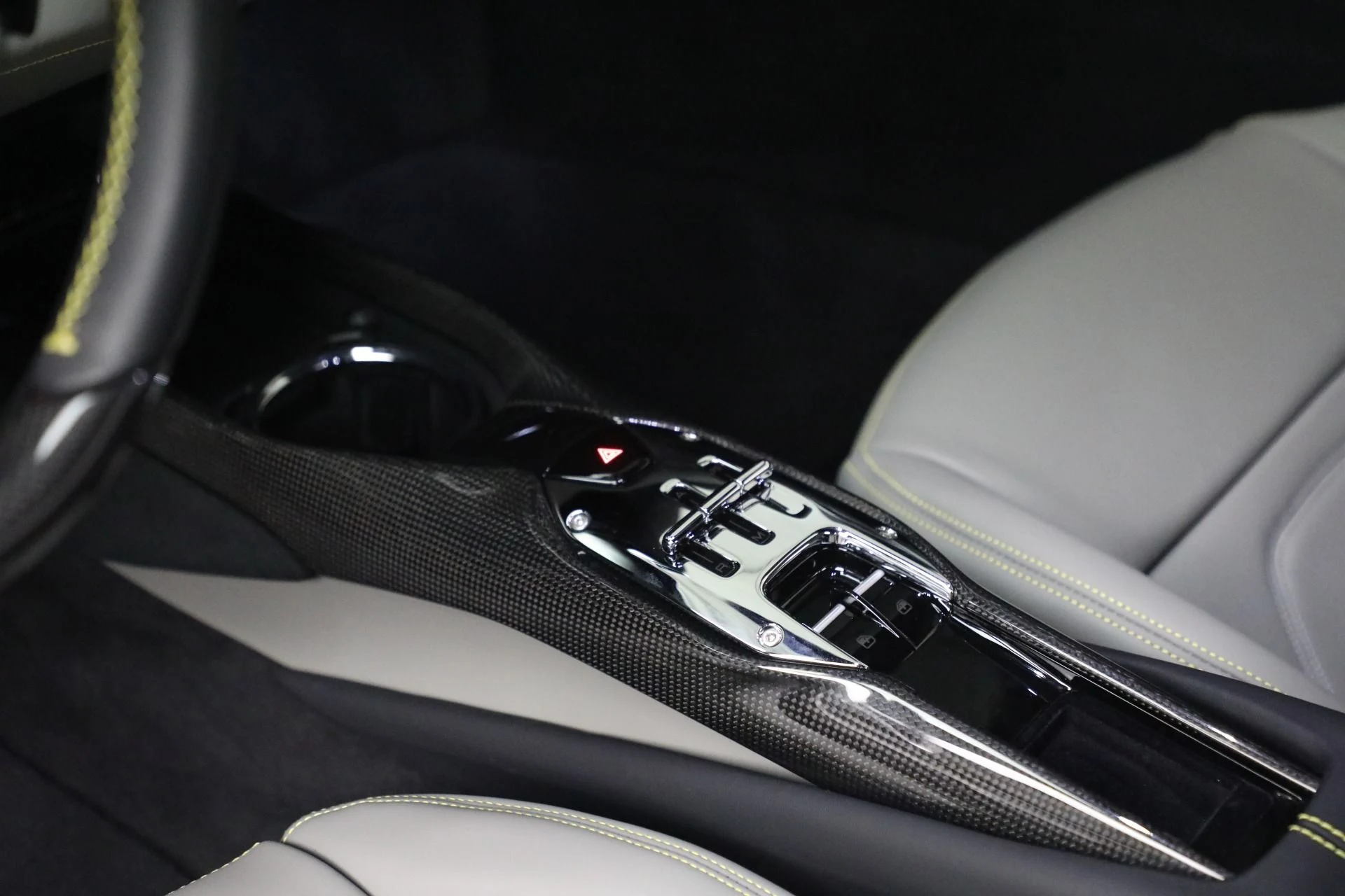 mph020_1291538843_Used_2025_Ferrari_296_GTB_1771356747_4c2e755ecf