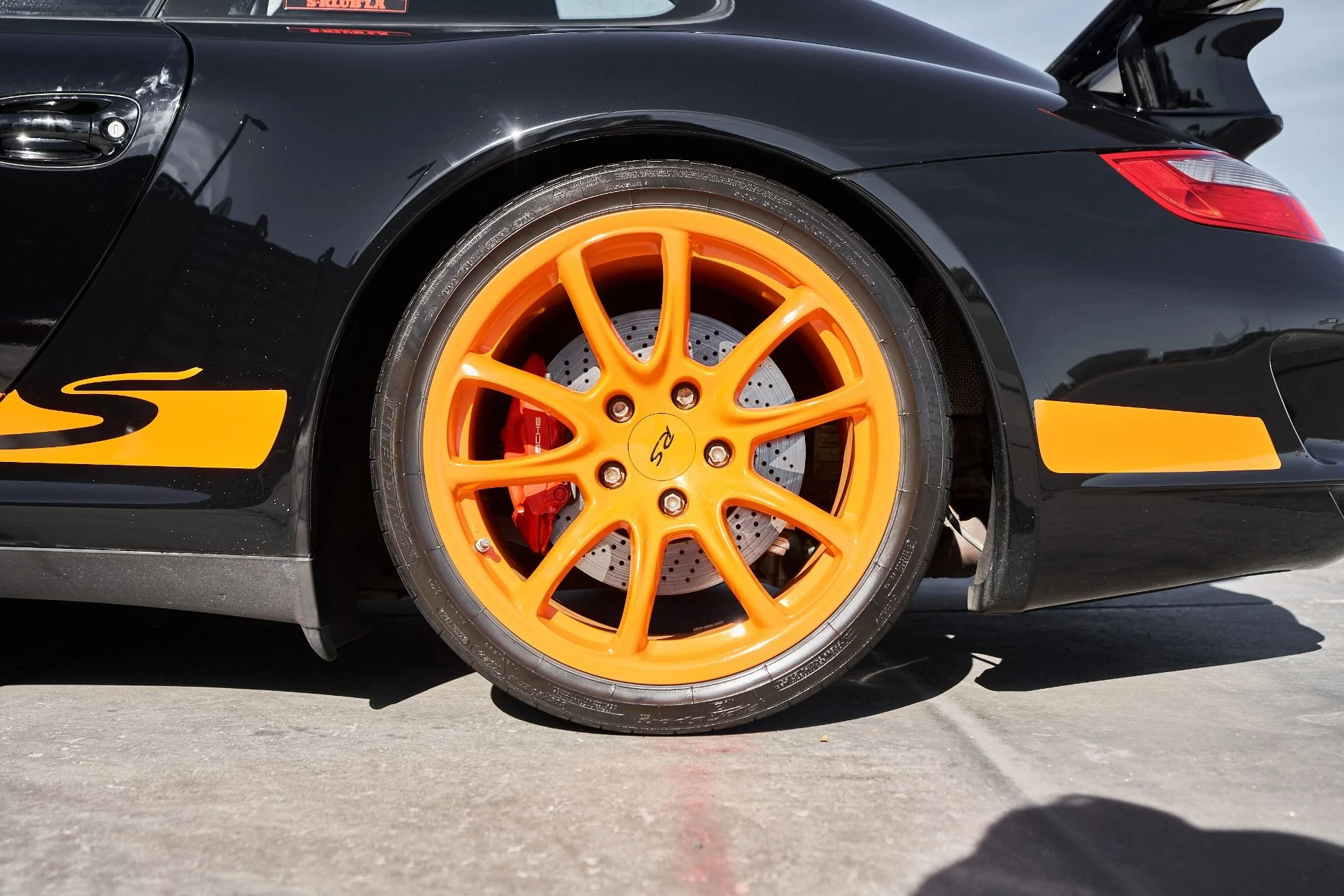 mph020_1294609911_Used_2007_Porsche_911_RS_1763228672_9c739015bd