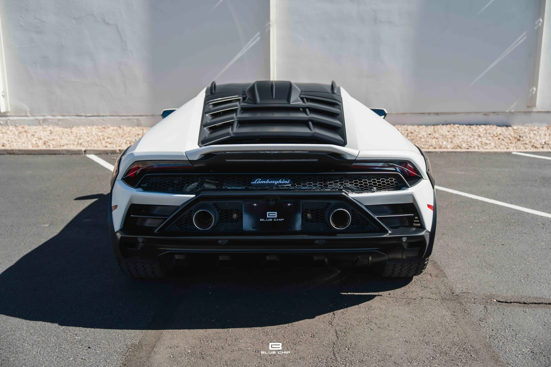 mph020_1299799232_6a31cfe2b460b6f662289869_2024_Lamborghini_Huracan_Sterrato_21_80b050921d