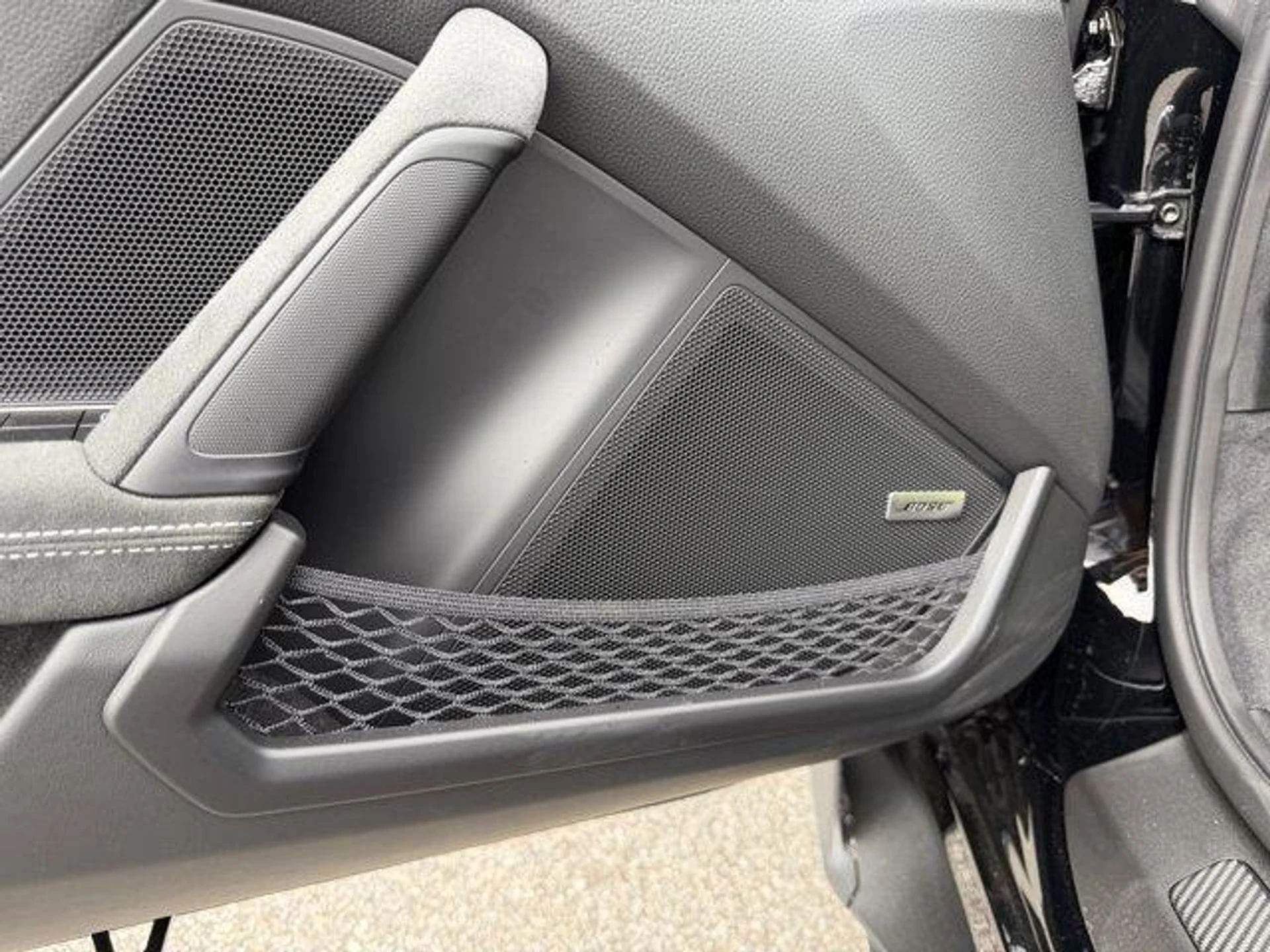 mph020_1302177937_1_M_Hb_Dj4dlth_U_Luy1h_C_Drmhee_AY_0_fa595e594a