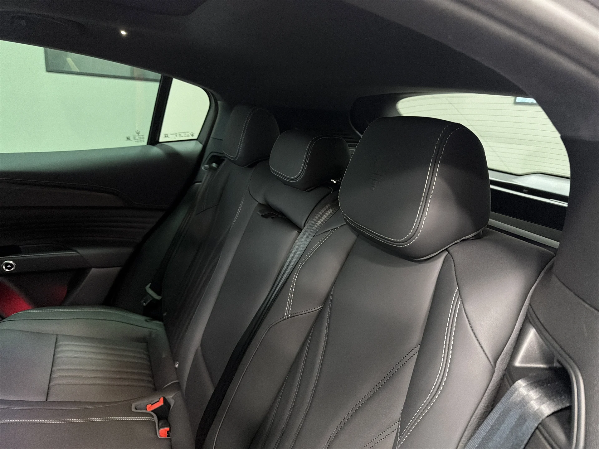 mph020_13047712_21_6c3e1374eb