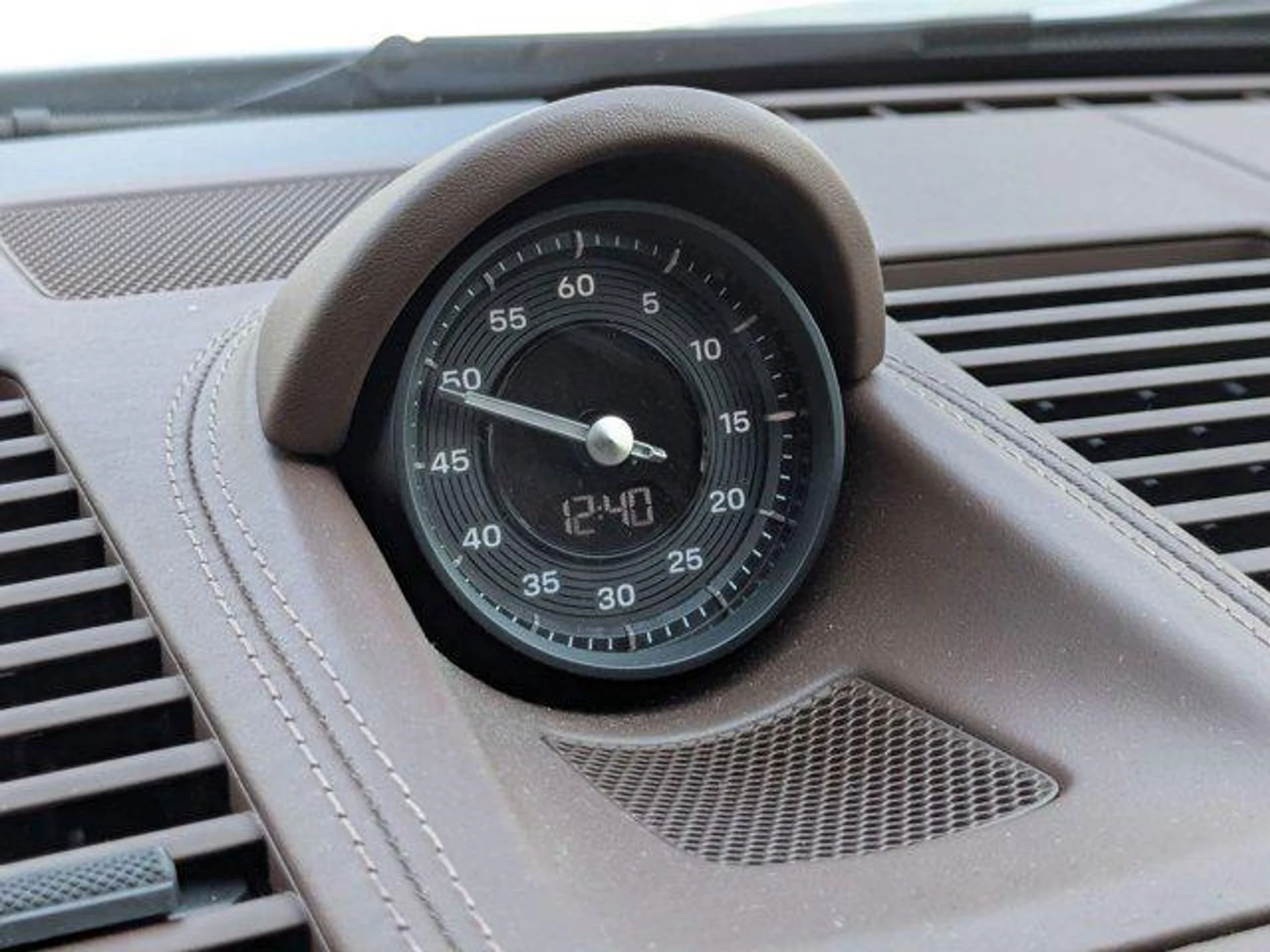 mph020_1305046181_2e5m5q_p_JX_44x_VI_Jwq_L_Ijm_PQH_0_da5da7f1cd