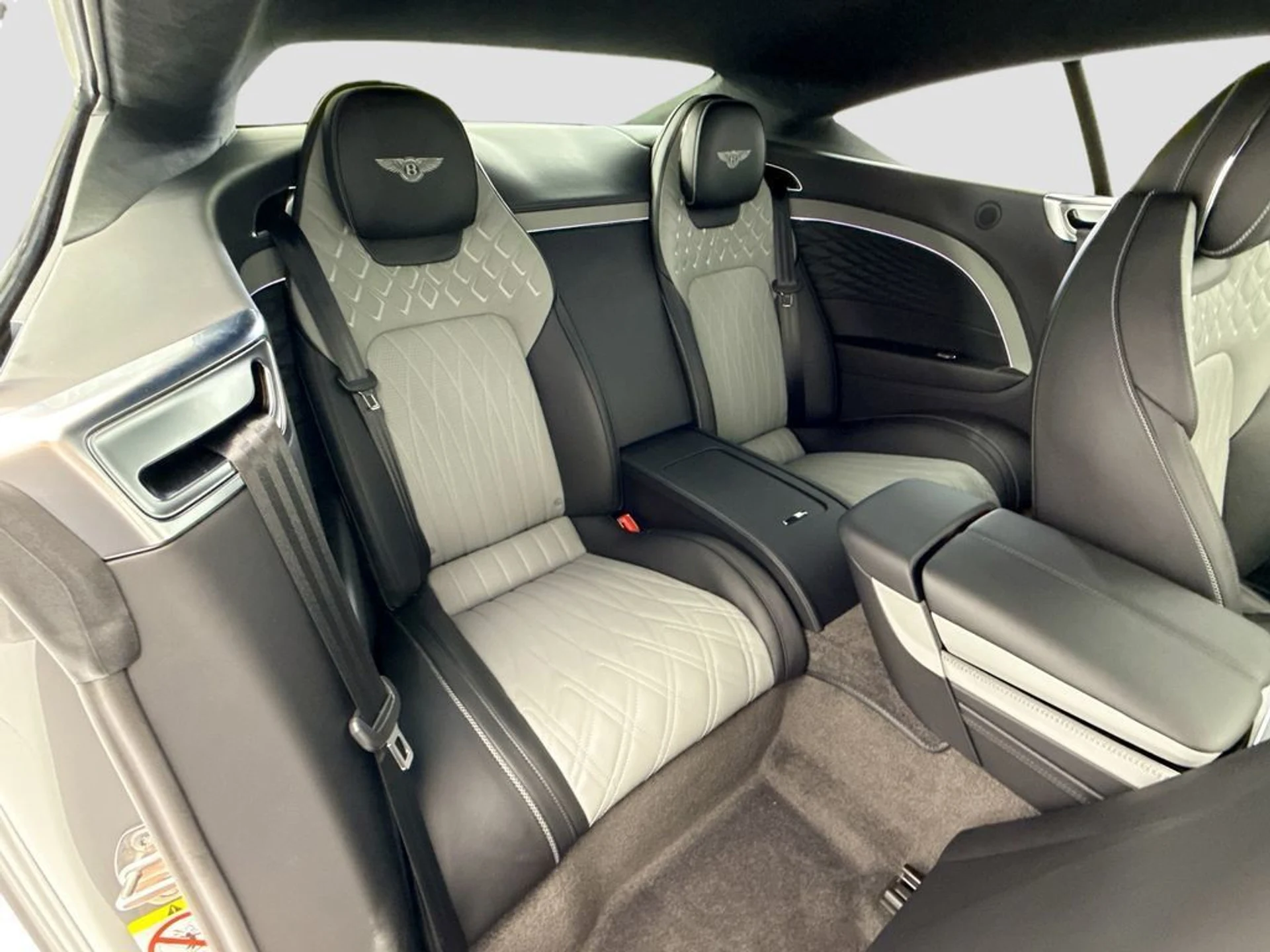 mph020_1311915929_new_2026_bentley_continental_gt_azure_8119_22981513_21_1024_98fb8937f4