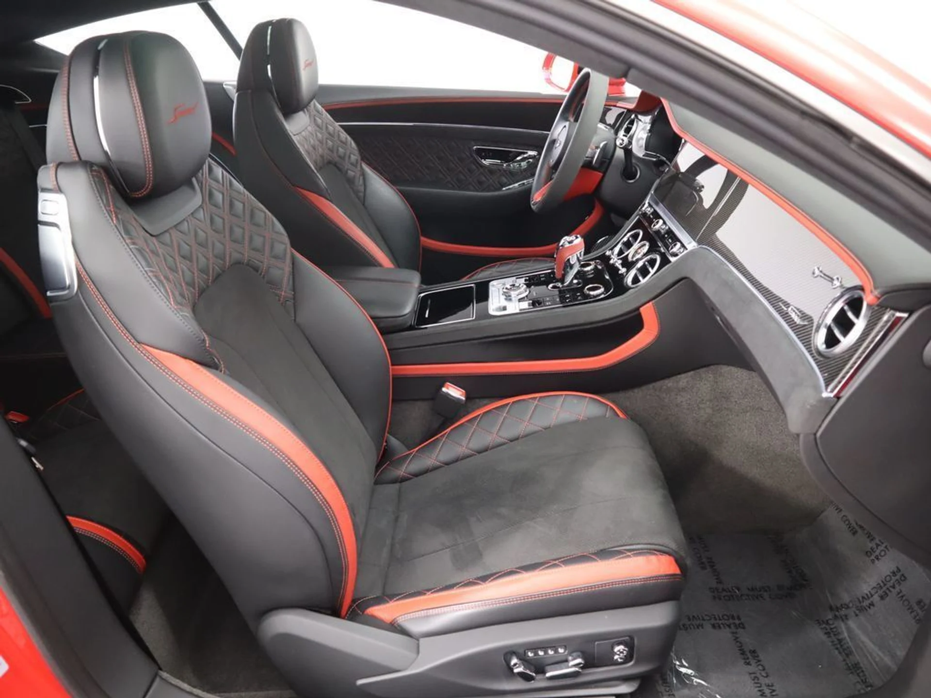 mph020_1314053431_used_2024_bentley_continental_gtmullinerw12coupe_8119_22988446_21_1024_4d351ab90f