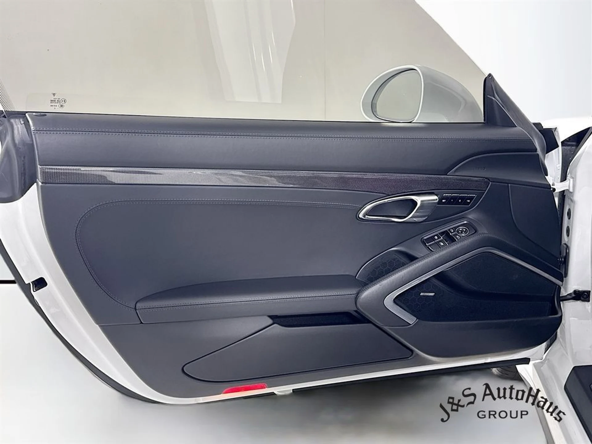 mph020_1315608475_mktnqfm00bhadvhylbqe1375jn65_51fccf871d