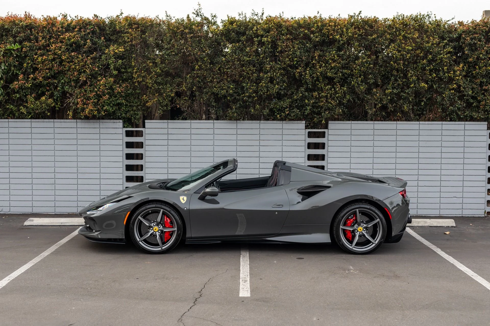 mph020_1318987670_Used_2021_Ferrari_F8_Spider_1734052239_f510816371