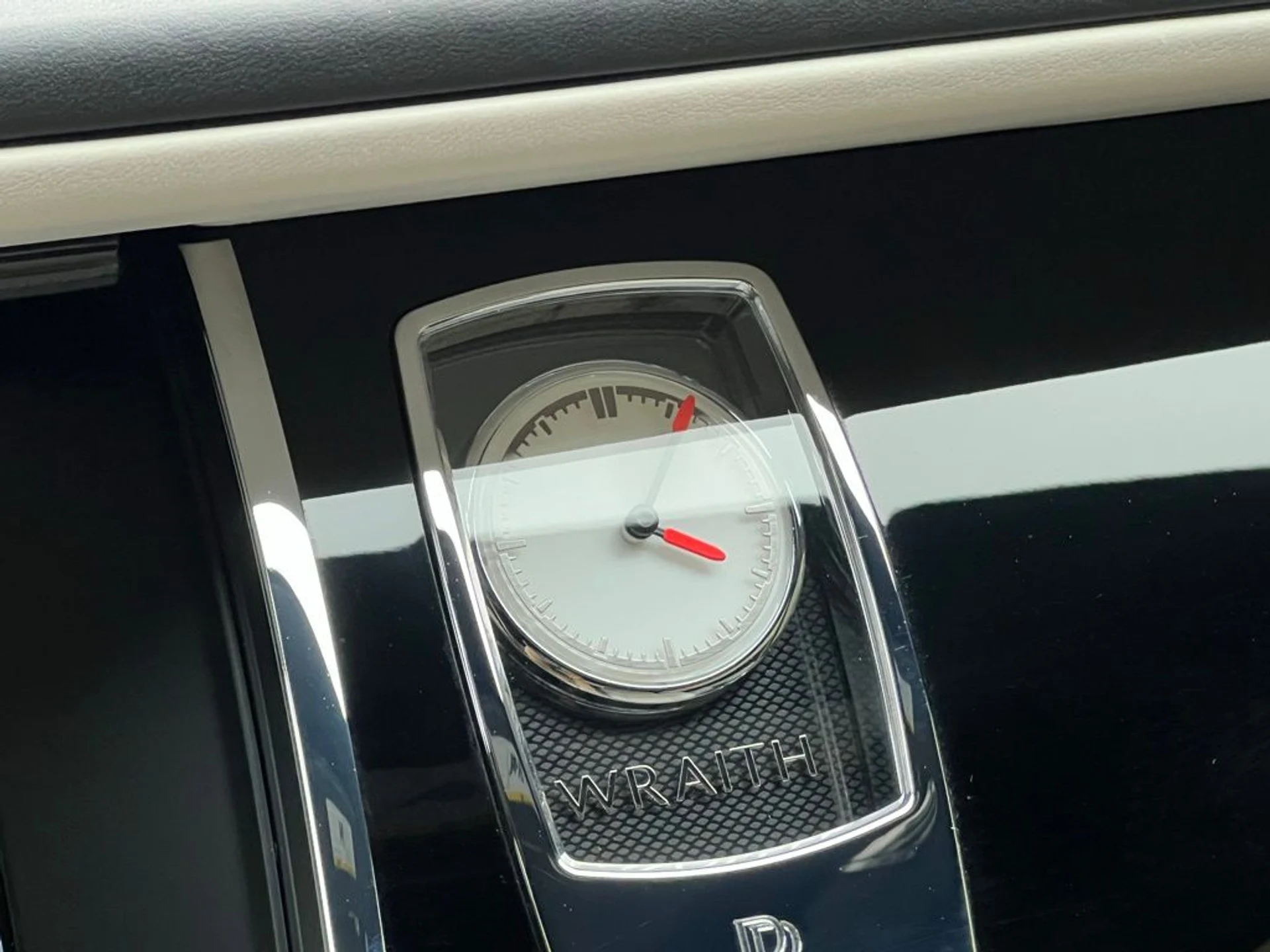 mph020_1321498457_e0a171ef4b679d547a7e35707548ca4ex_f14a7b7038