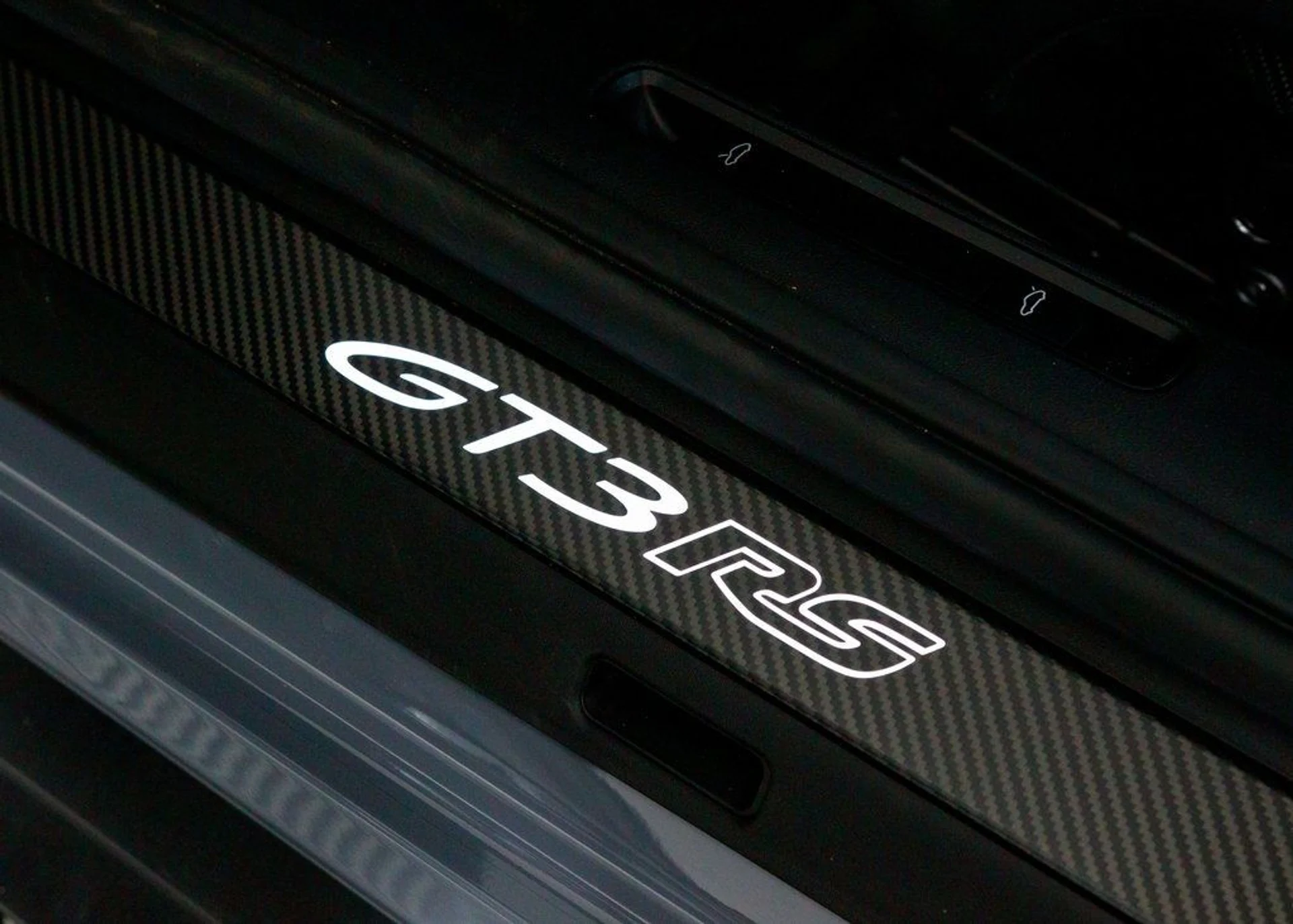 mph020_132655322_ee164561a018a19b34f49f0b15dc638e_72087acaed