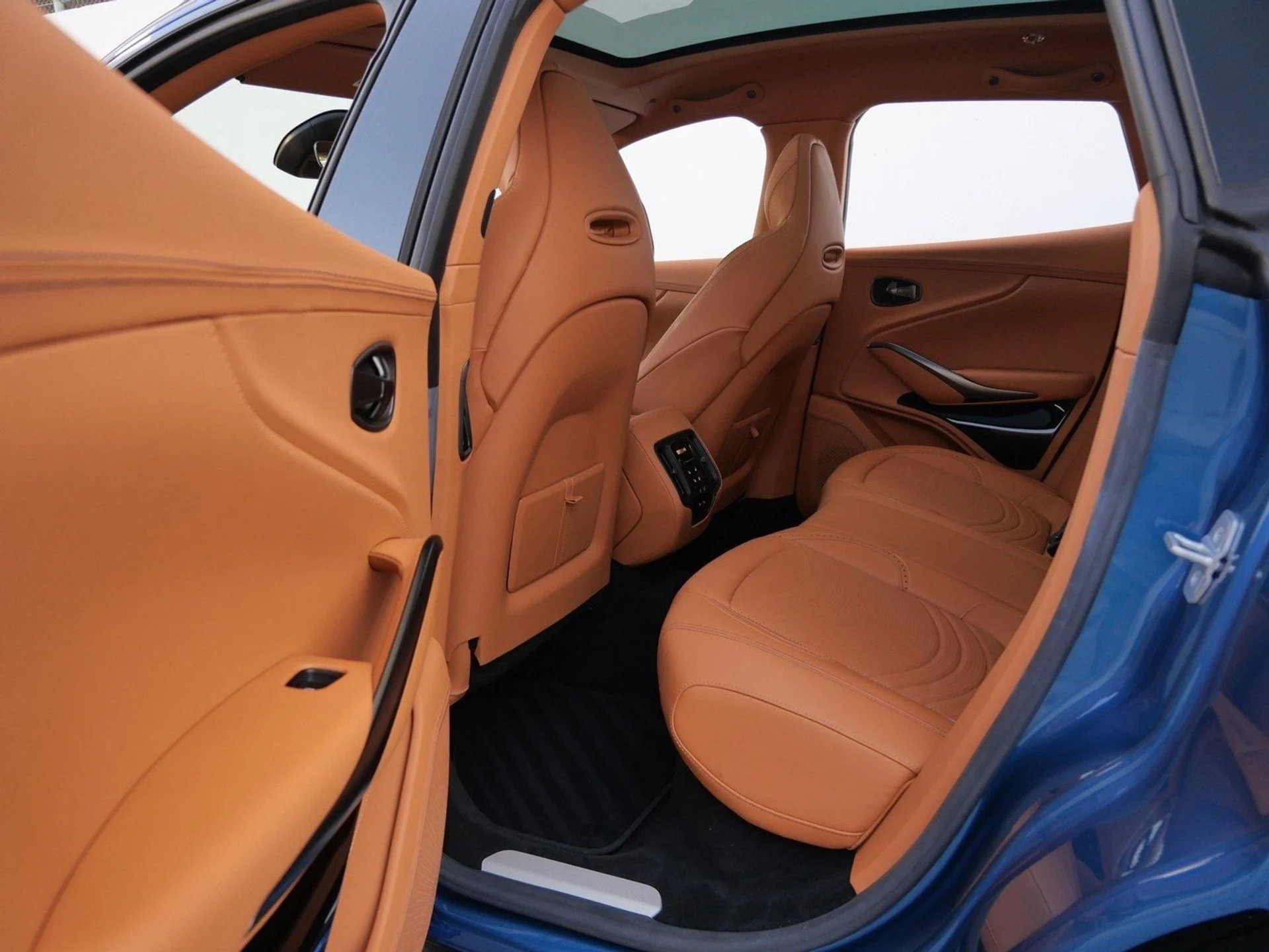 mph020_1330408827_e4fbd453e96051a7193f9ebc6526b483x_026cd5c40c