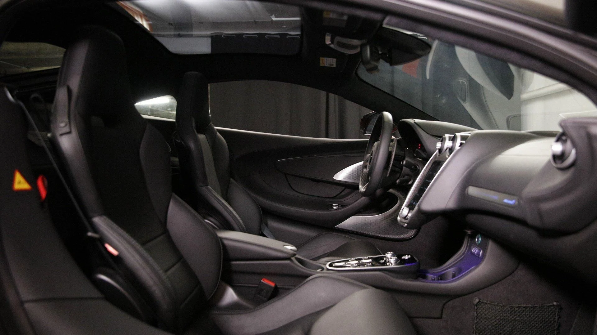 mph020_1336417632_Used_2023_Mc_Laren_GT_1698837827_f41d35e364