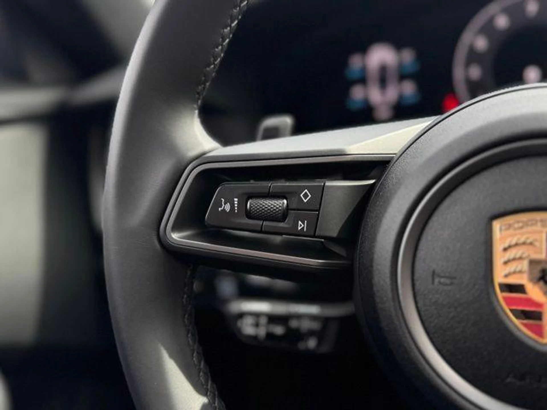 mph020_1343828301_zd_Yh3_WTNGERLVXMP_St_Opx_L0_YI_Og_1554e903fe