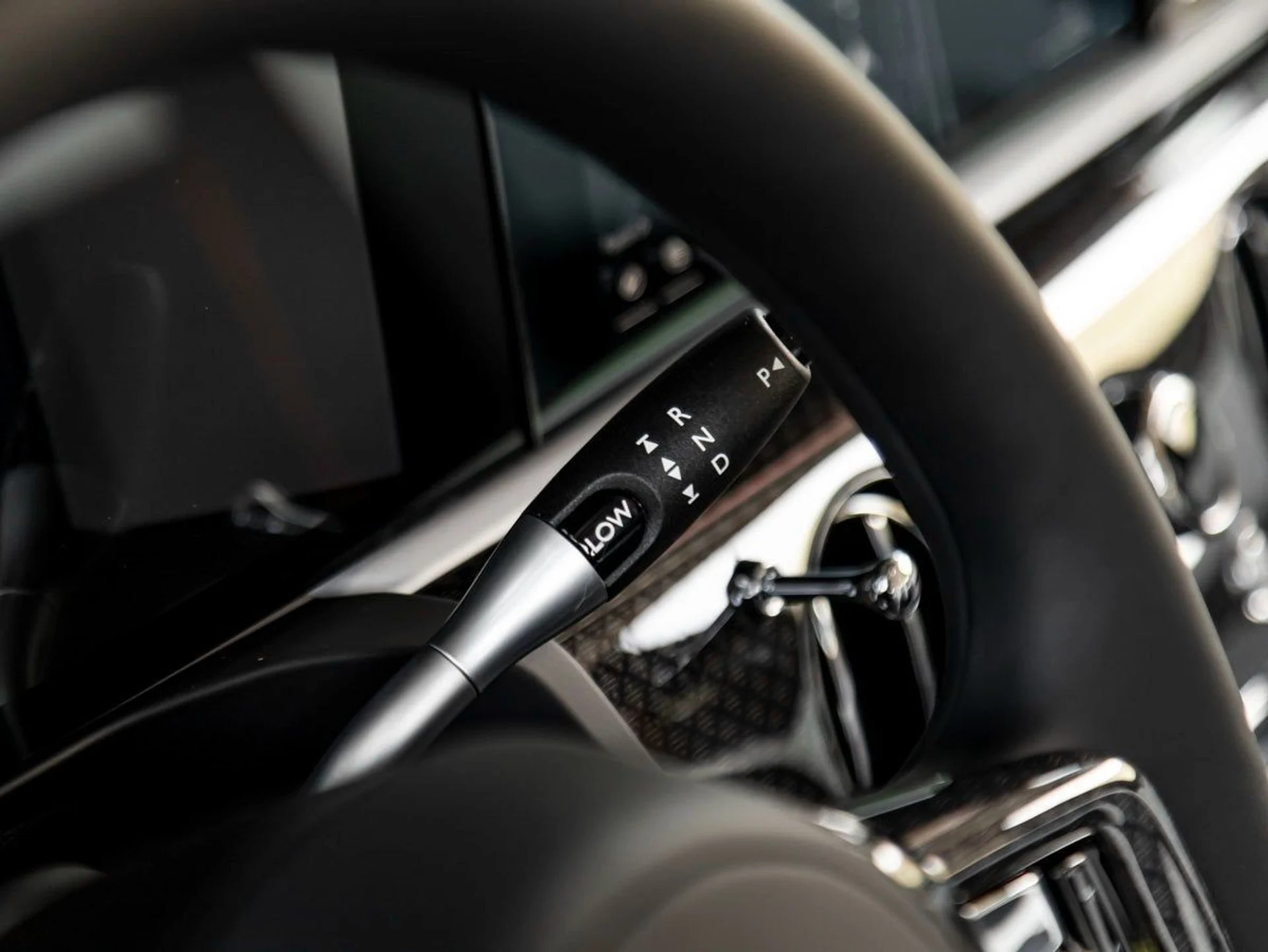 mph020_136570612_21_76b4715580