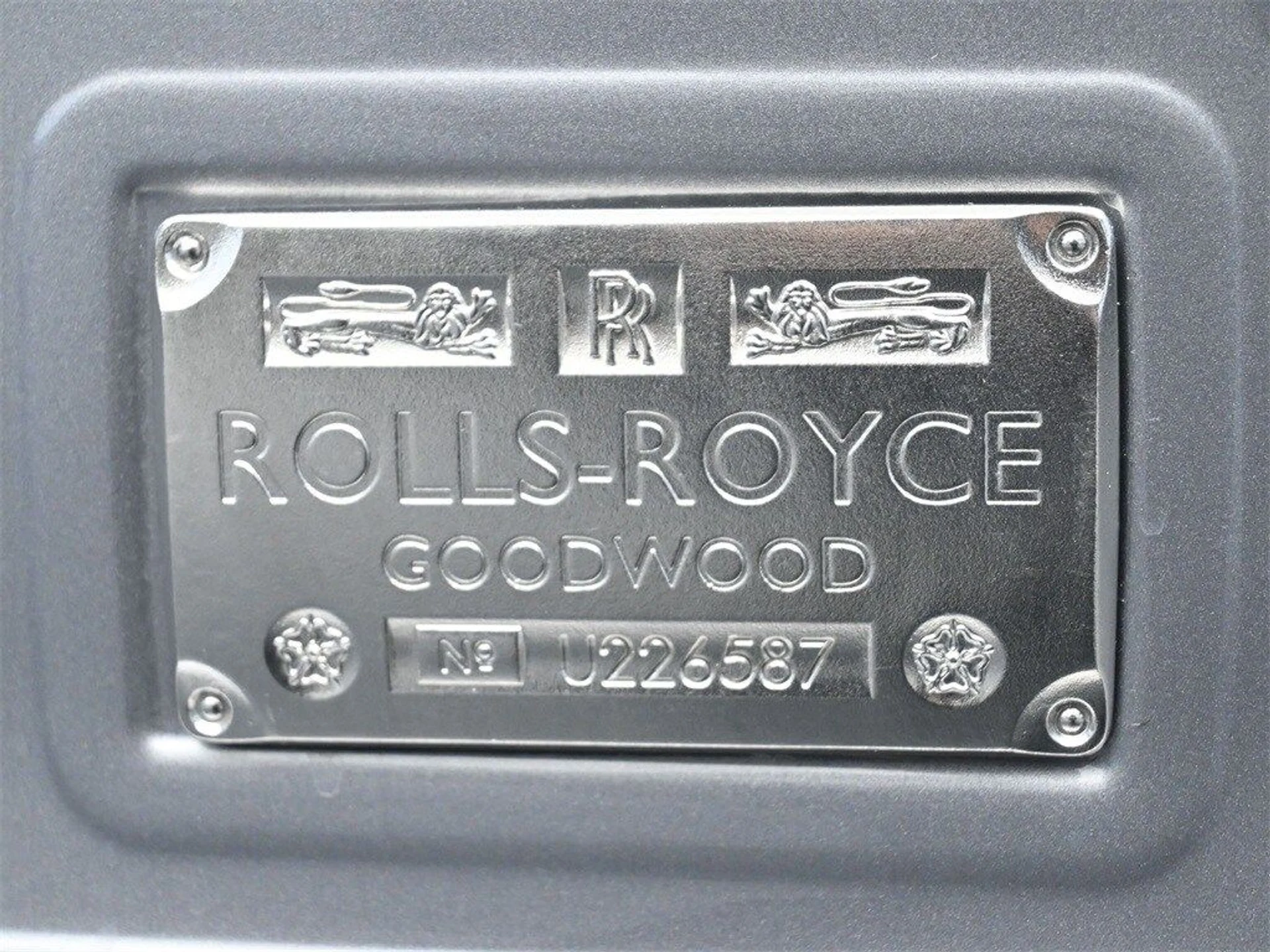 mph020_1368679738_2569cd43eeefc2ecddc2ca96c1ec5a72x_7153fd5646