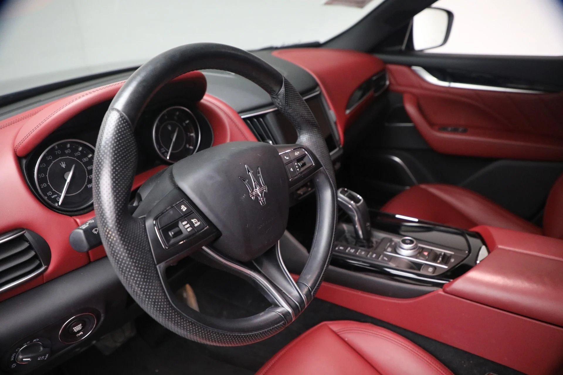 mph020_1379871704_Used_2022_Maserati_Levante_GT_1779988698_4a352ab3b2