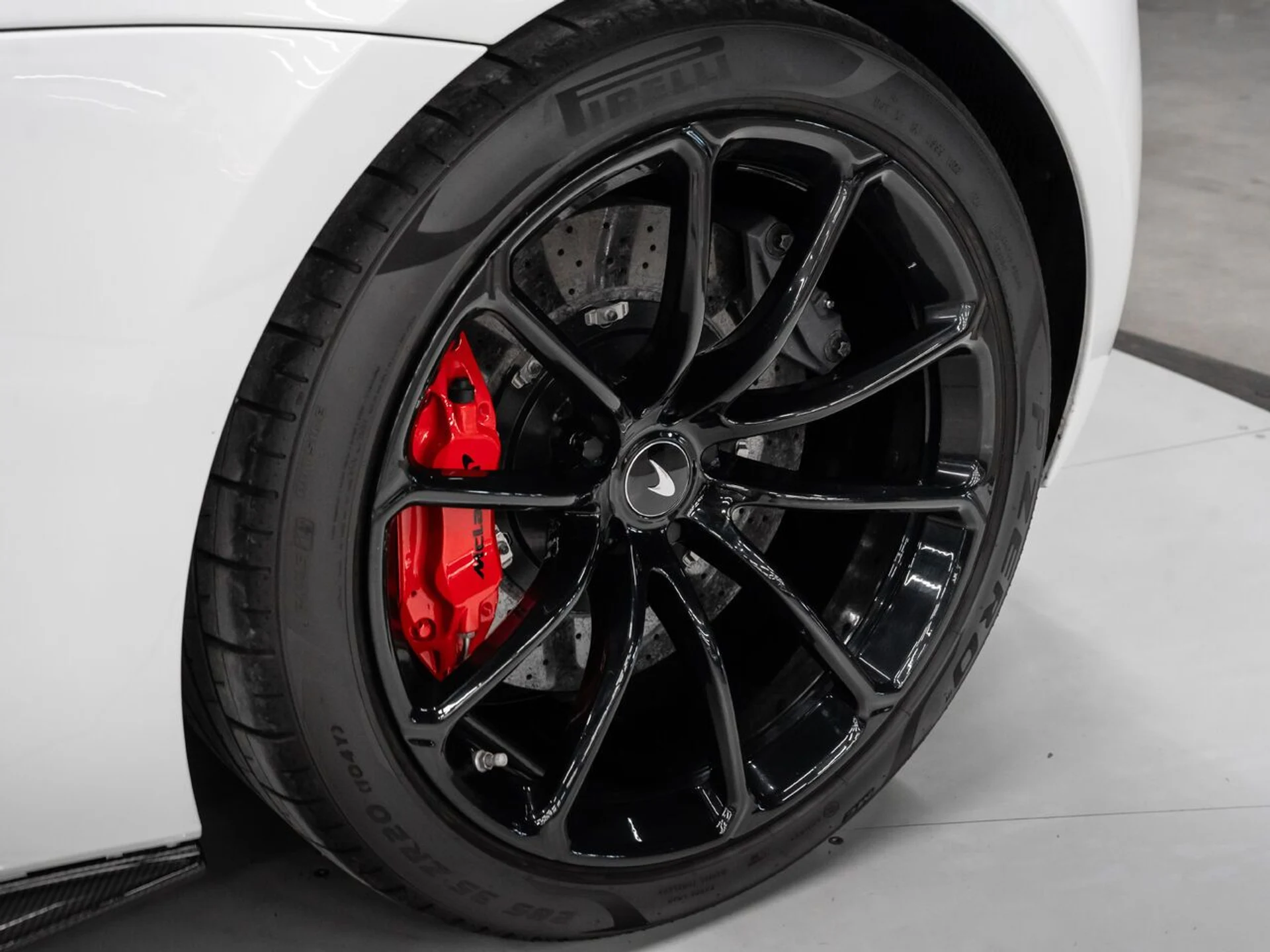 mph020_1391654461_mclaren_570s_2019_c551de0fcc