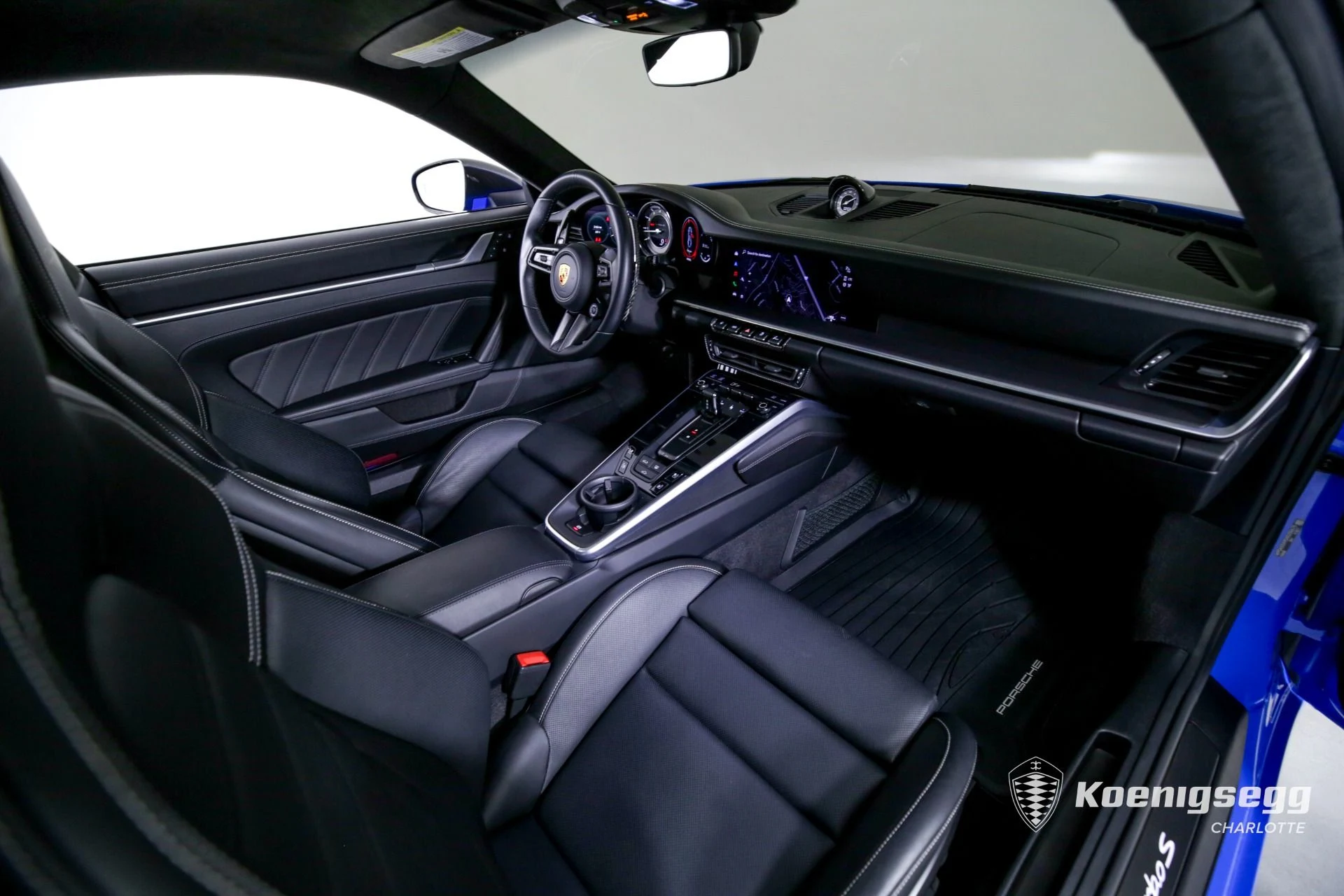 mph020_1410512243_Used_2022_Porsche_911_Turbo_S_1745597745_958f7bd721