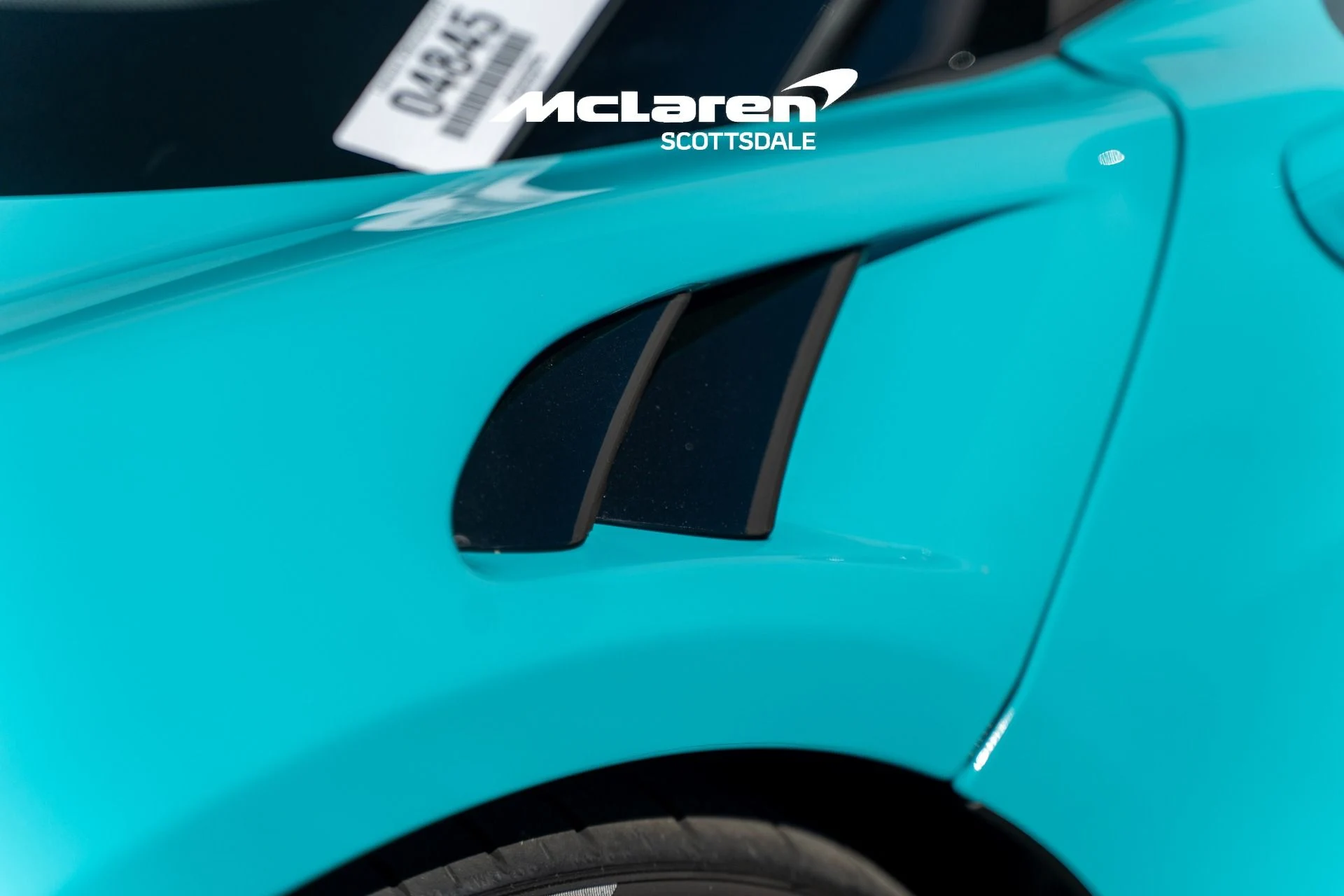 mph020_1419793514_Used_2025_MCLAREN_ARTURA_1774117935_f6ade93144