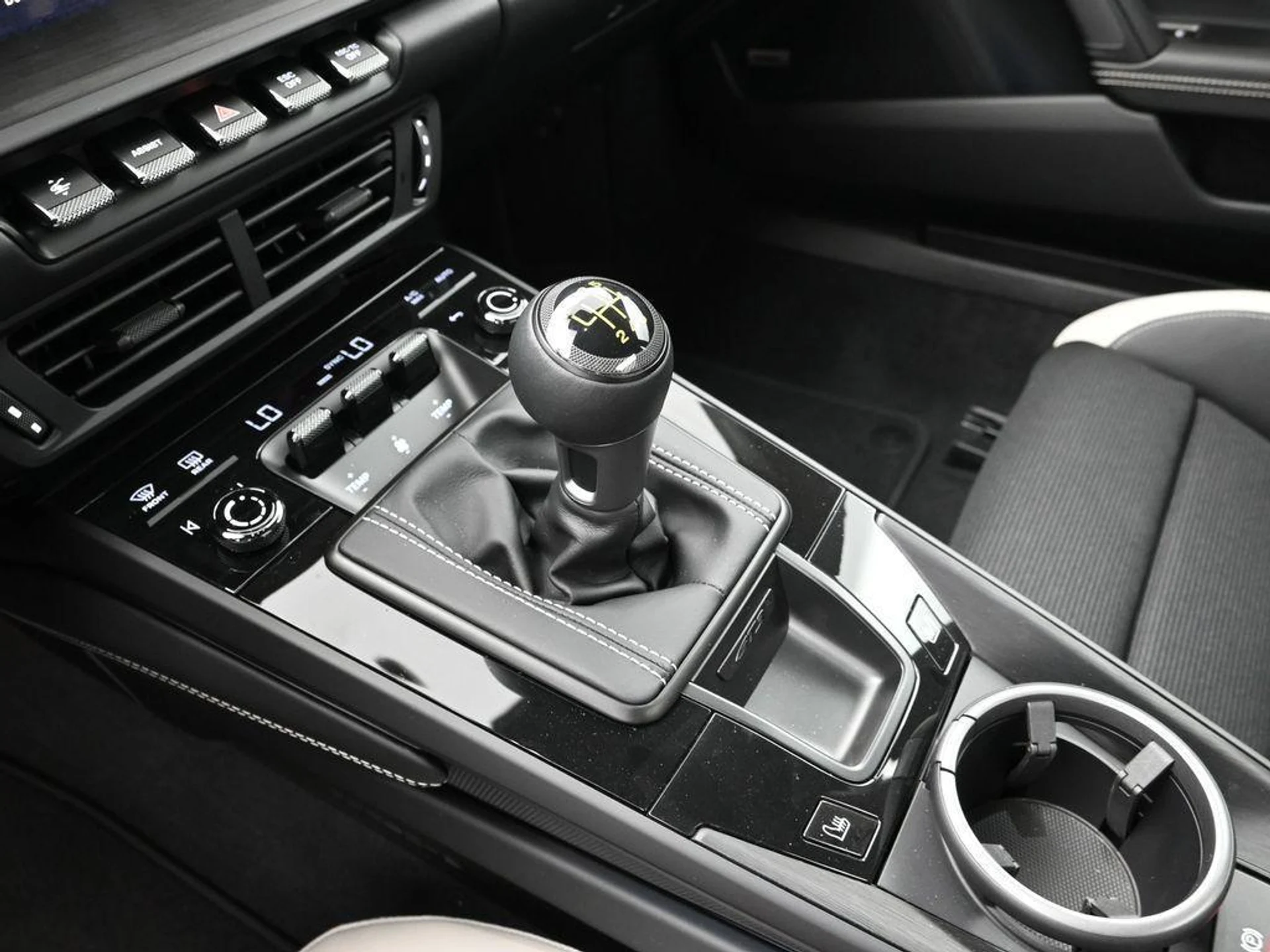 mph020_1421403817_q_PGR_Qii_RQ_Hl_KC_6i_OE_Jn3_I78r_QSU_edac73d7d8