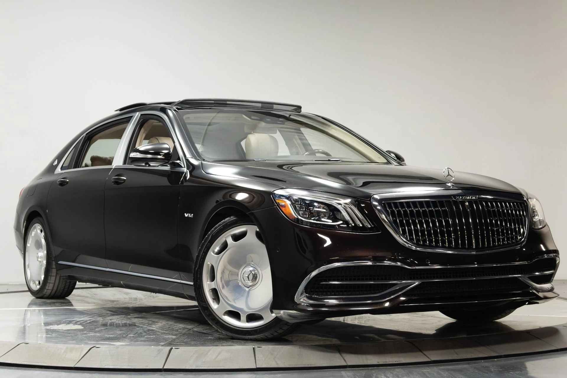 mph020_1422527021_Used_2019_Mercedes_Benz_S_Class_Maybach_S_650_1760740890_bb5a48a834