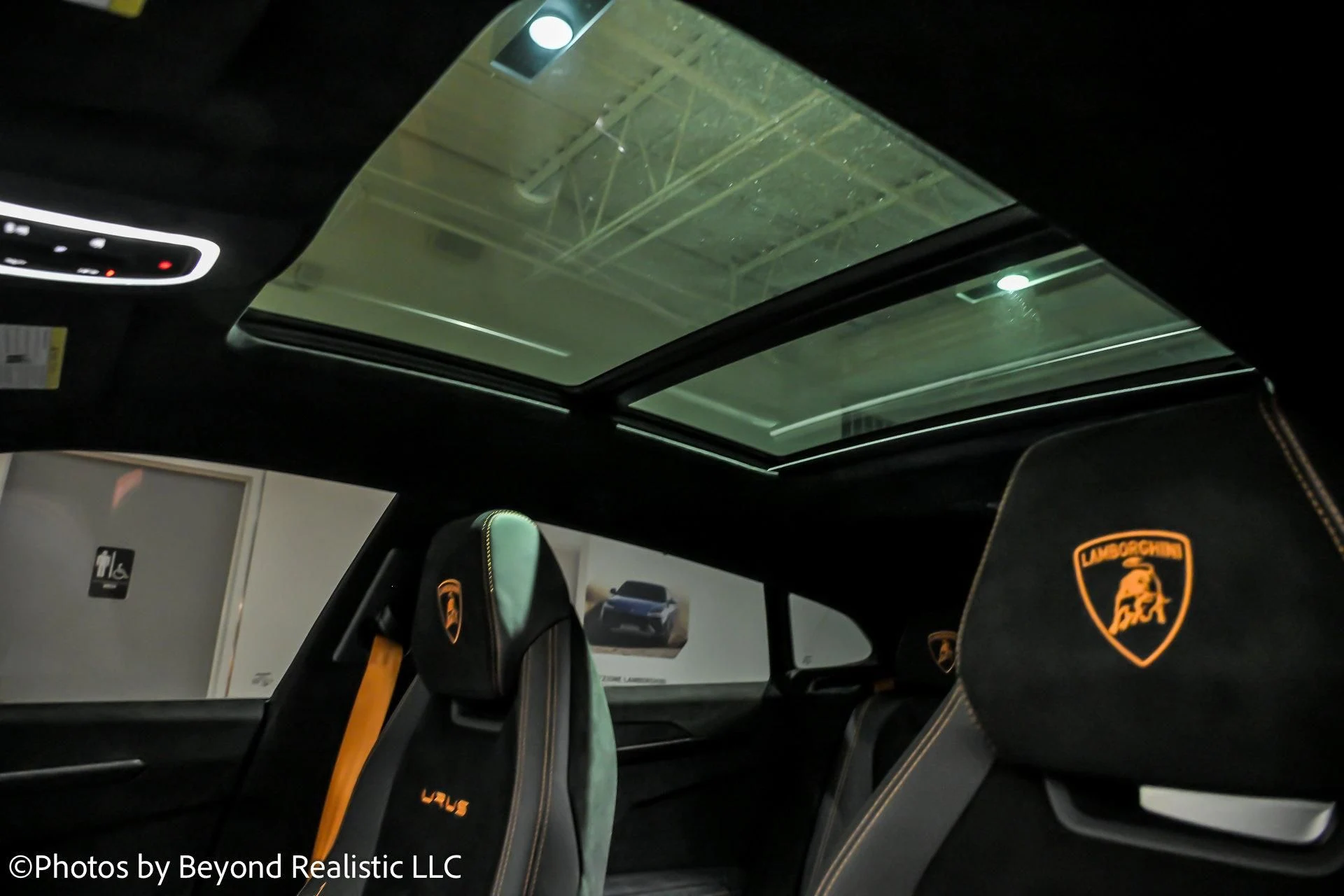 mph020_1437490831_Used_2024_Lamborghini_Urus_Performante_1765964556_fcc9b10851