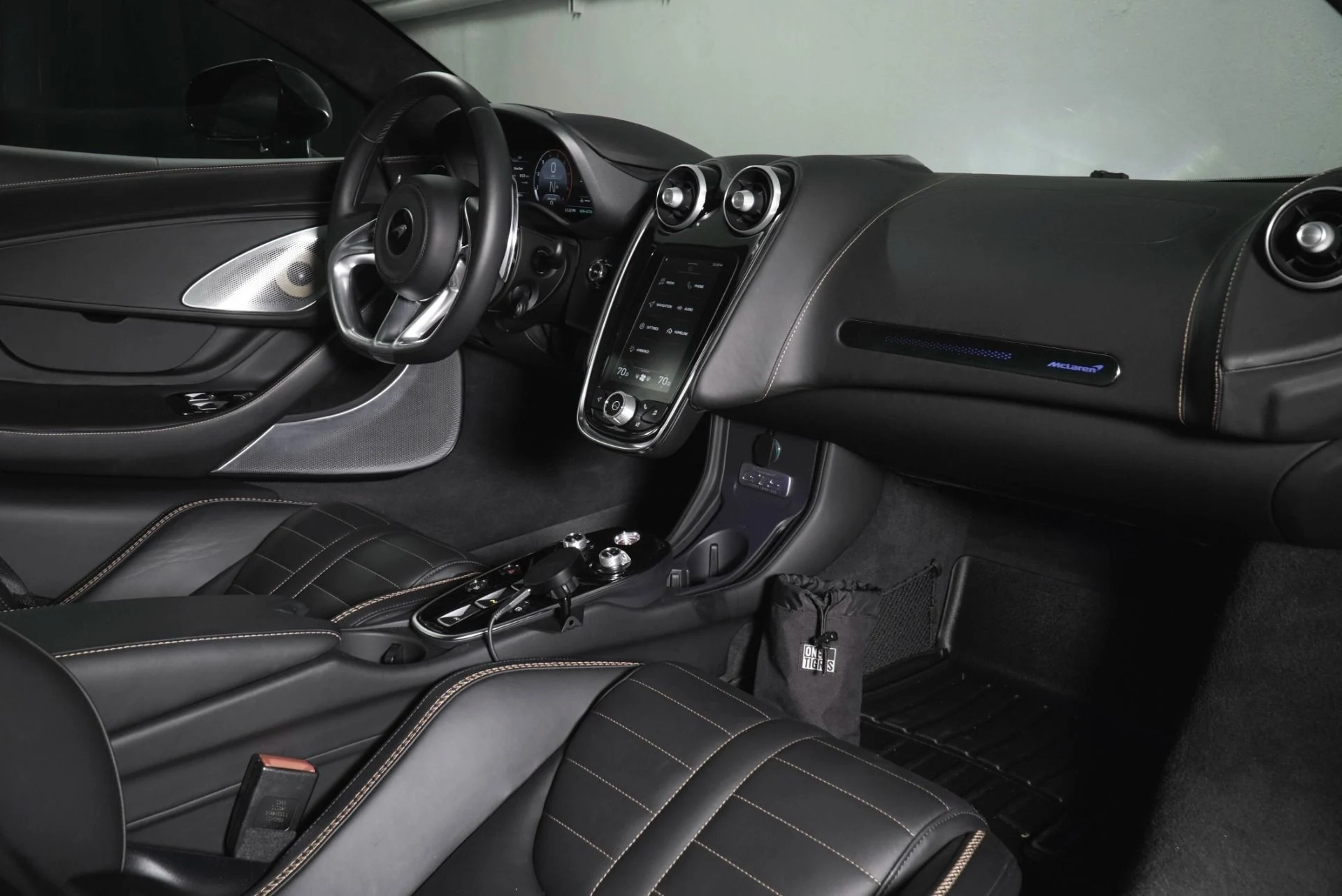 mph020_1445051449_Used_2025_Mc_Laren_GTS_Tech_Lux_1787244418_02966d9de1