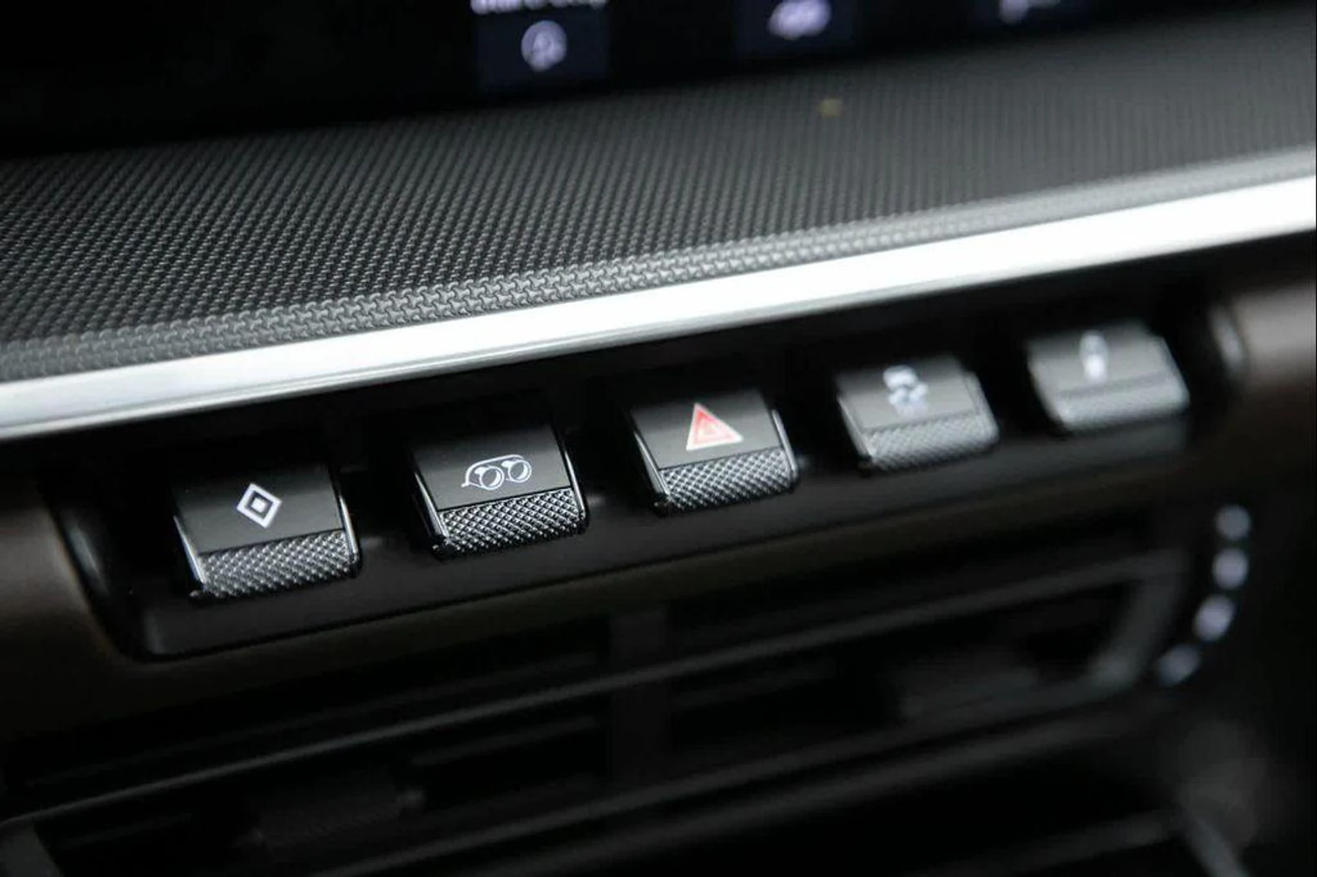 mph020_1448053891_Pj_M1_O5gh0qcyad_Fd_G_Fkrd9_Ifho_77f5912a11