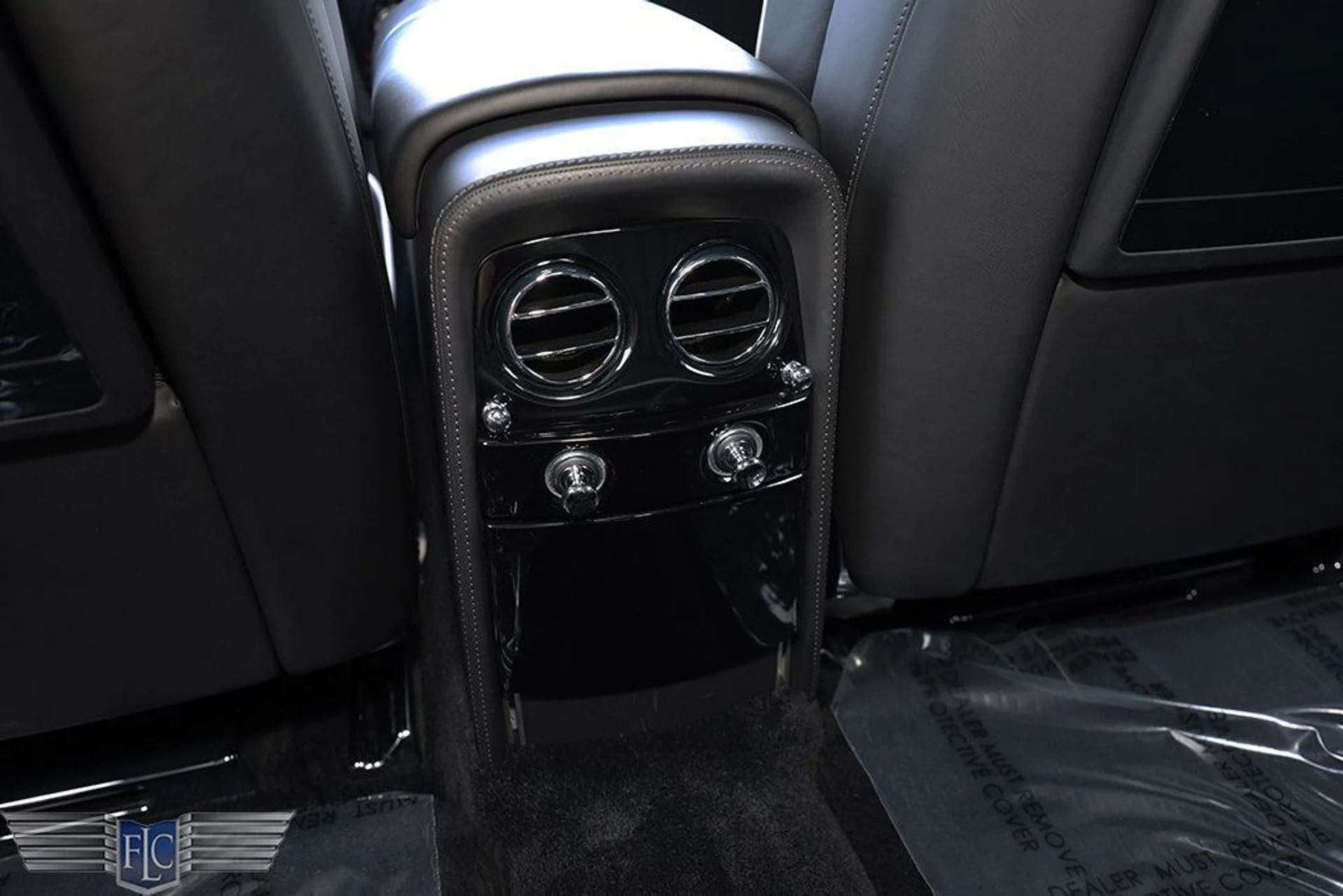 mph020_1457320517_used_2016_rolls_royce_phantom_4drsedan_6305_22959100_21_1024_1e684259f6