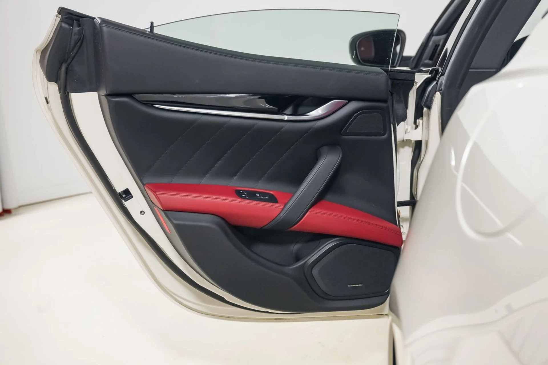 mph020_1485185867_5f65082afbf641ea9d2615ae89ad22d8_a655b67b02