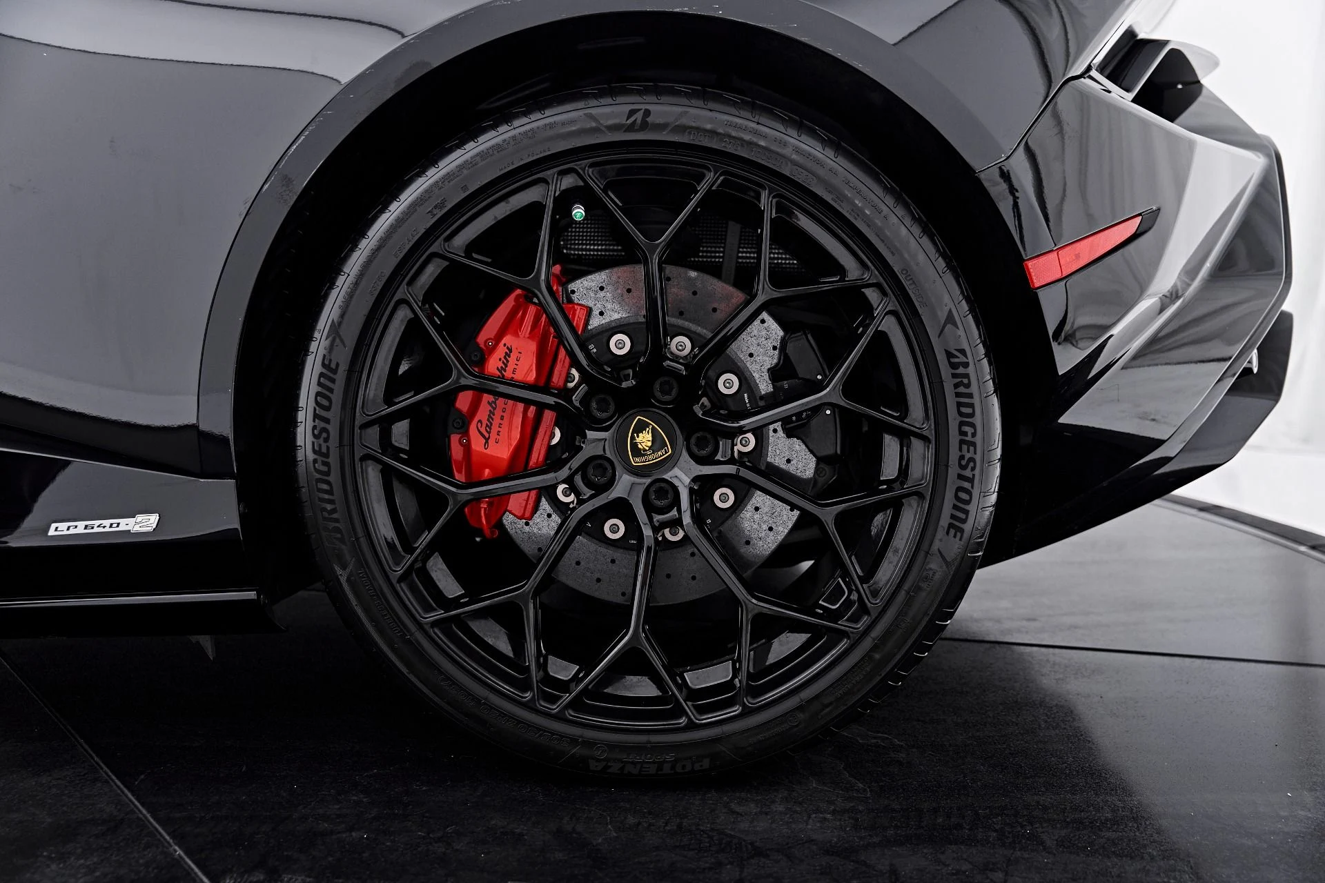 mph020_149133328_Used_2024_Lamborghini_Huracan_Tecnica_Base_1790185315_496205e70e