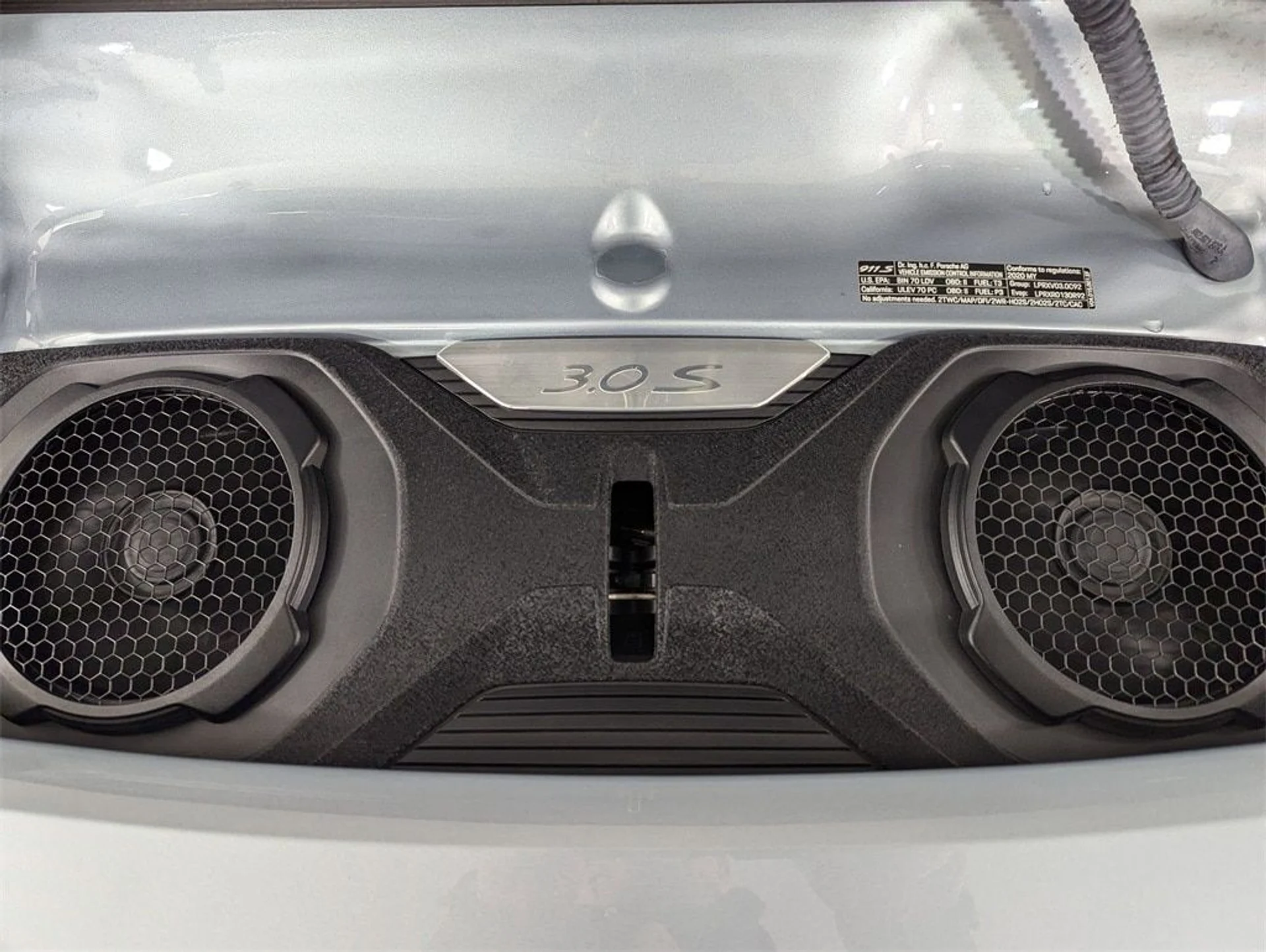 mph020_1495196672_9fe3d17bf96b3fc2523f28160679c6bdx_2877d5e853