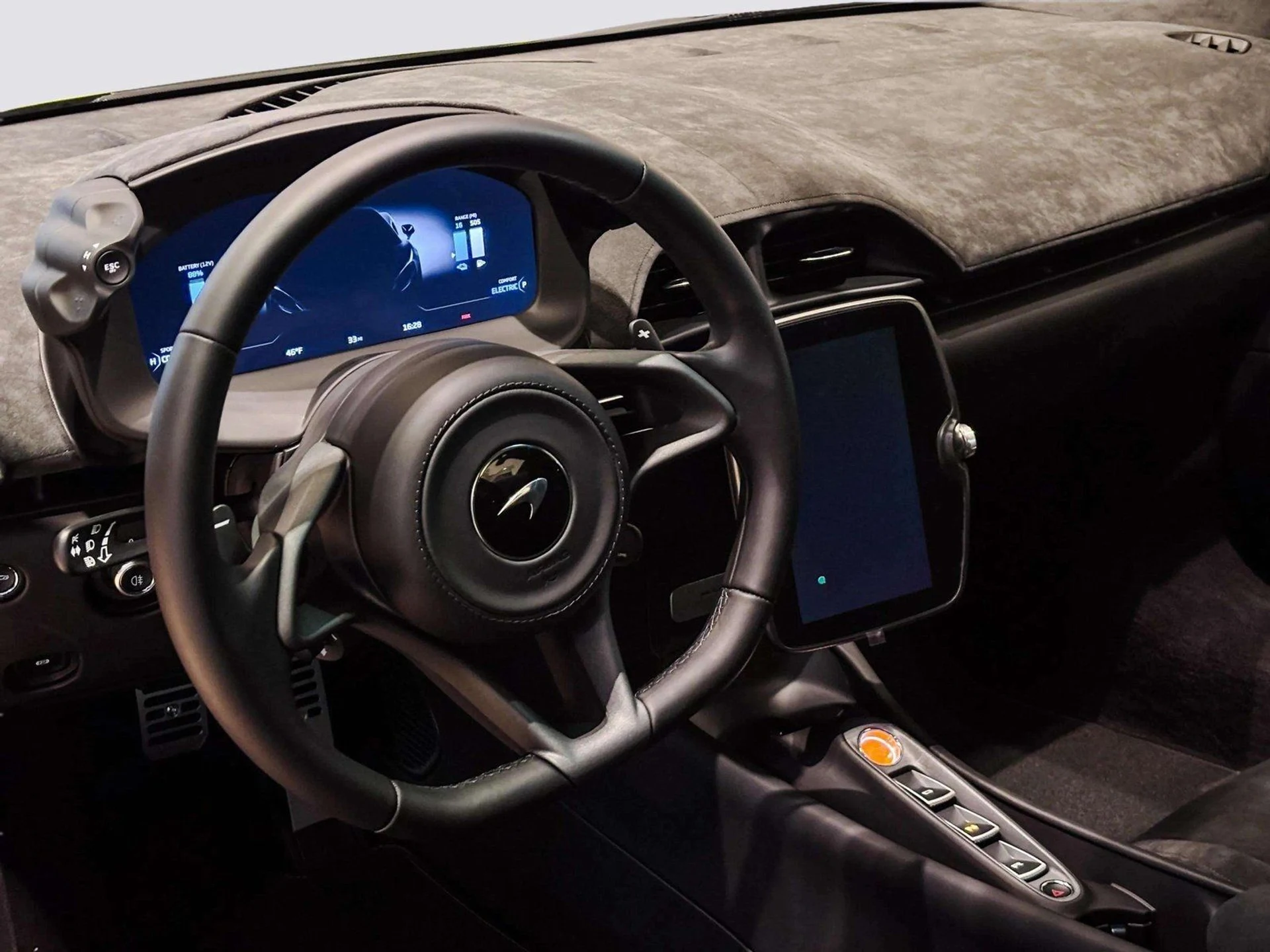 mph020_1508905701_image_21_cda18128e9